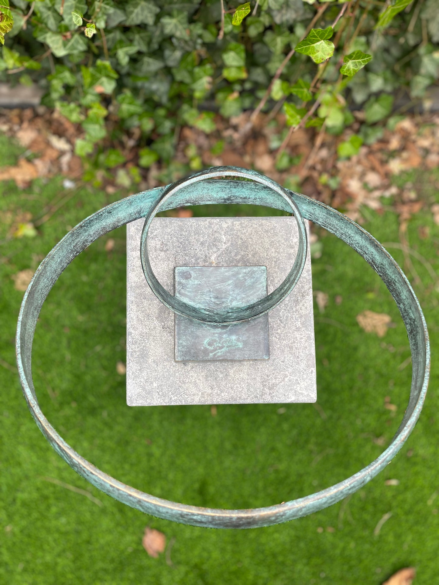 Celestial Rings – Bronze Sculpture. 30x35x30cm - 2.9Kg