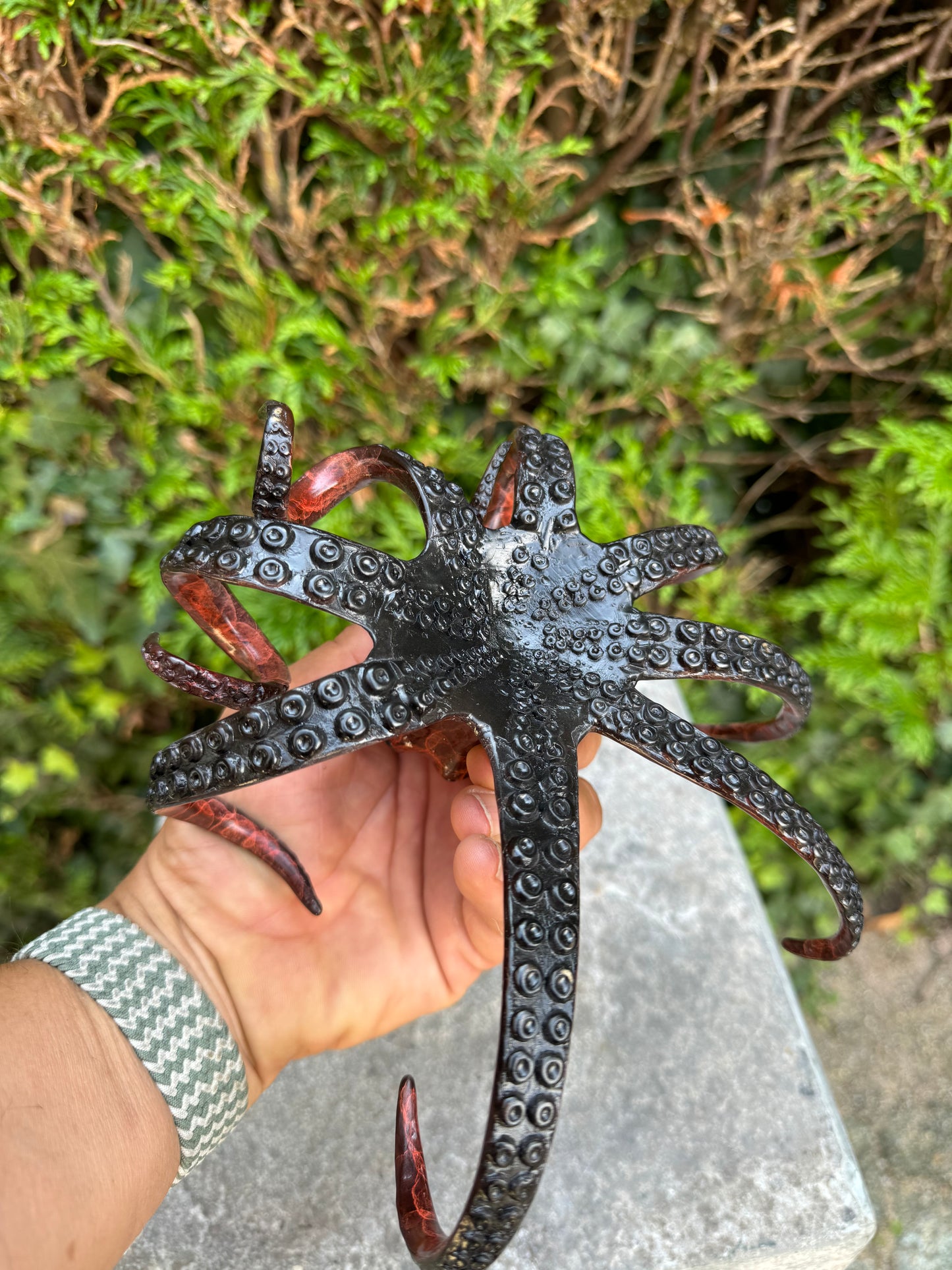 Ocean Dancer Octopus – Bronze Sculpture. 17x18x9cm - 2Kg