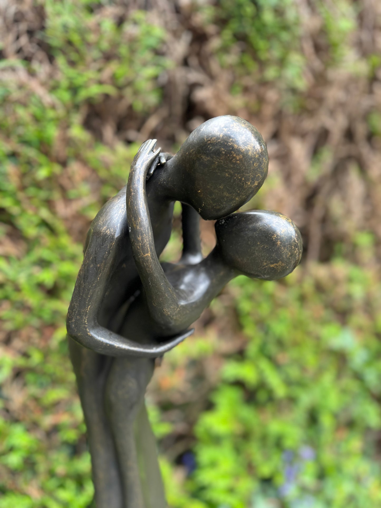 Embrace of Love – Bronze Sculpture. 28x25x54cm - 5.7Kg