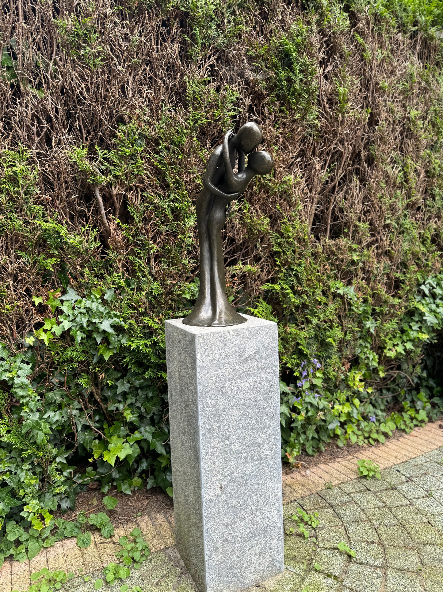 Embrace of Love – Bronze Sculpture. 28x25x54cm - 5.7Kg