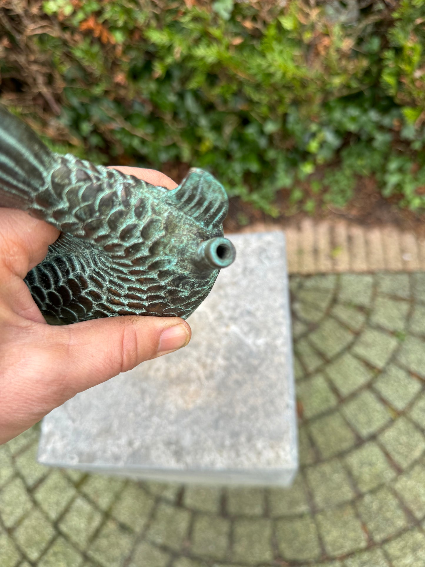 Leaping Fish – Bronze Sculpture. 18x6x11cm - 0.6Kg