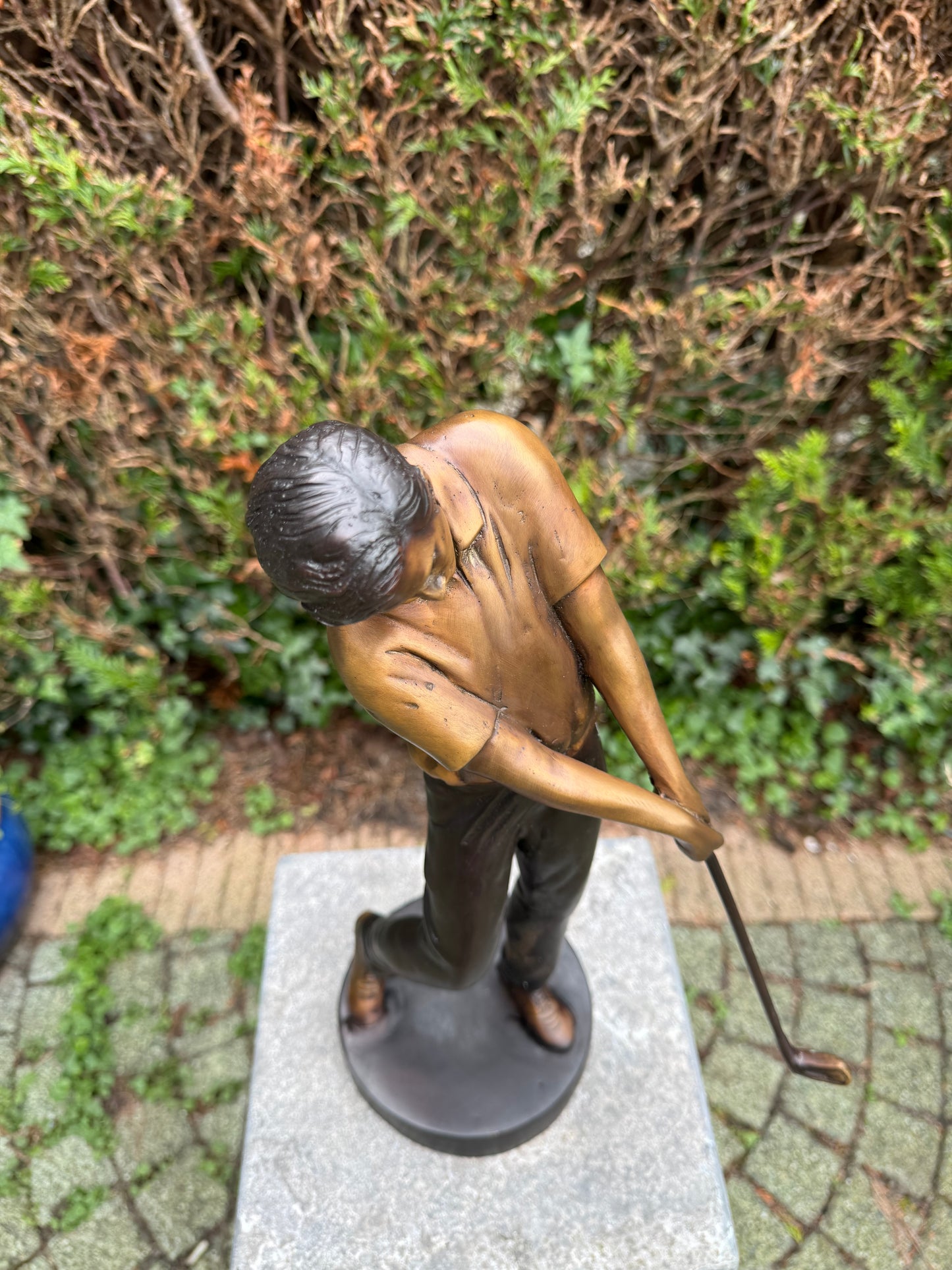 Golfer in Action – Bronze Sculpture. 19x15x40cm - 8Kg