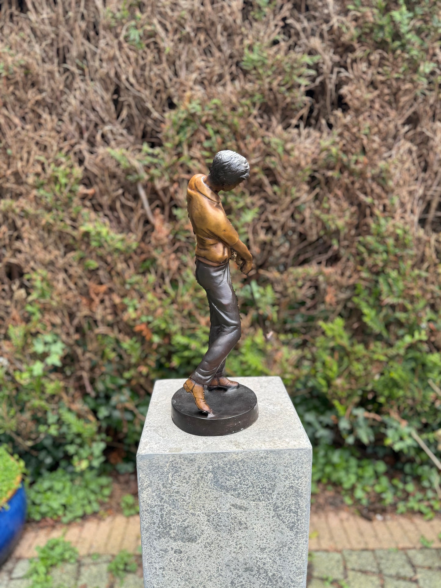 Golfer in Action – Bronze Sculpture. 19x15x40cm - 8Kg
