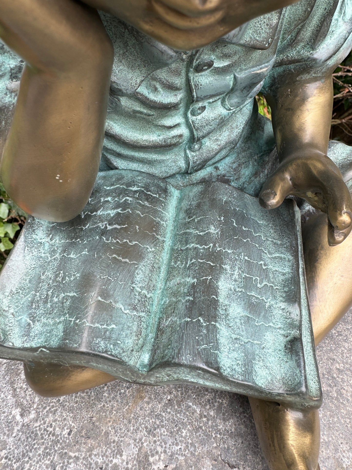 Boy Reading a Book – Bronze Sculpture. 25x24x29cm - 6.6Kg