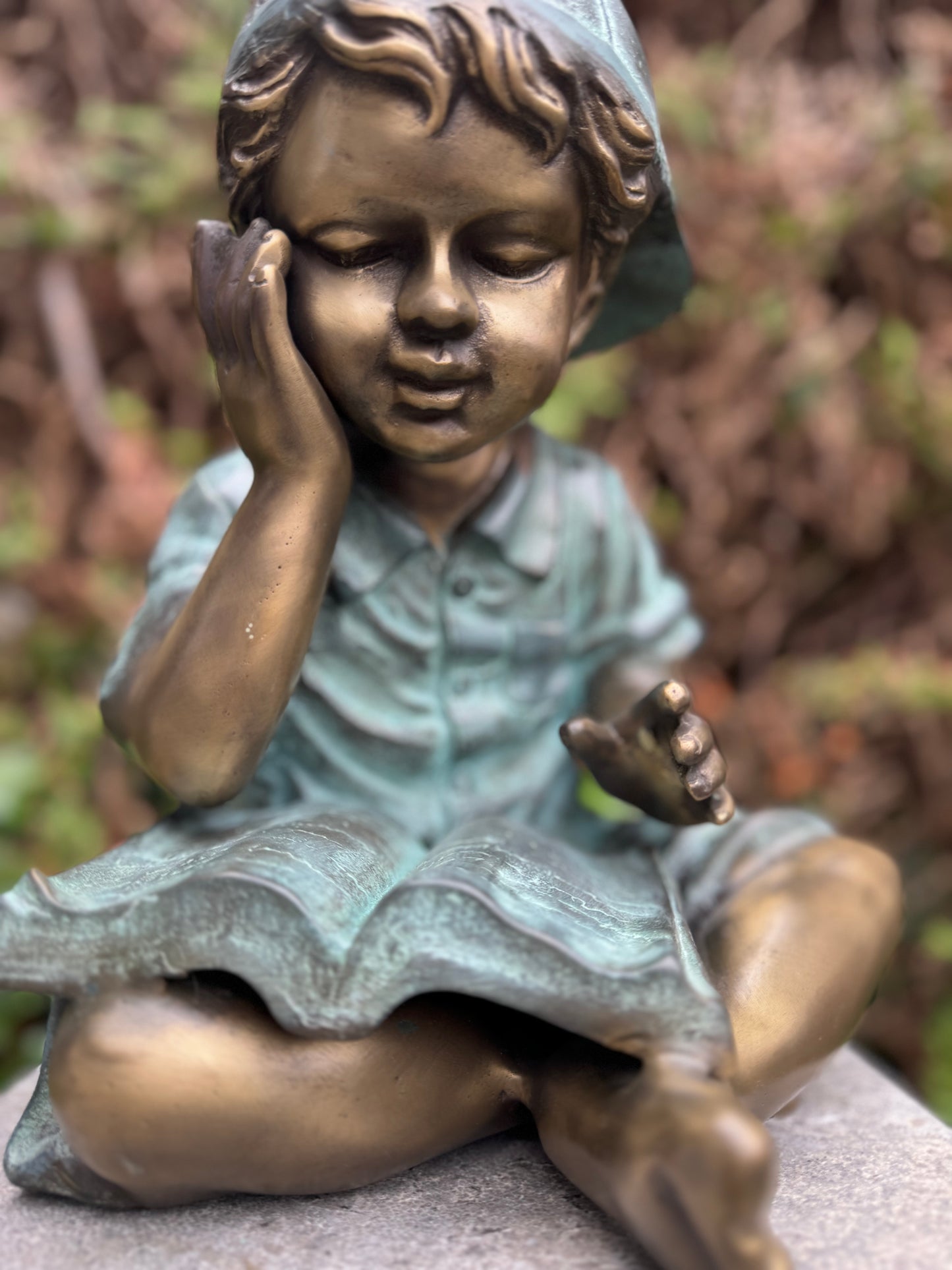 Boy Reading a Book – Bronze Sculpture. 25x24x29cm - 6.6Kg
