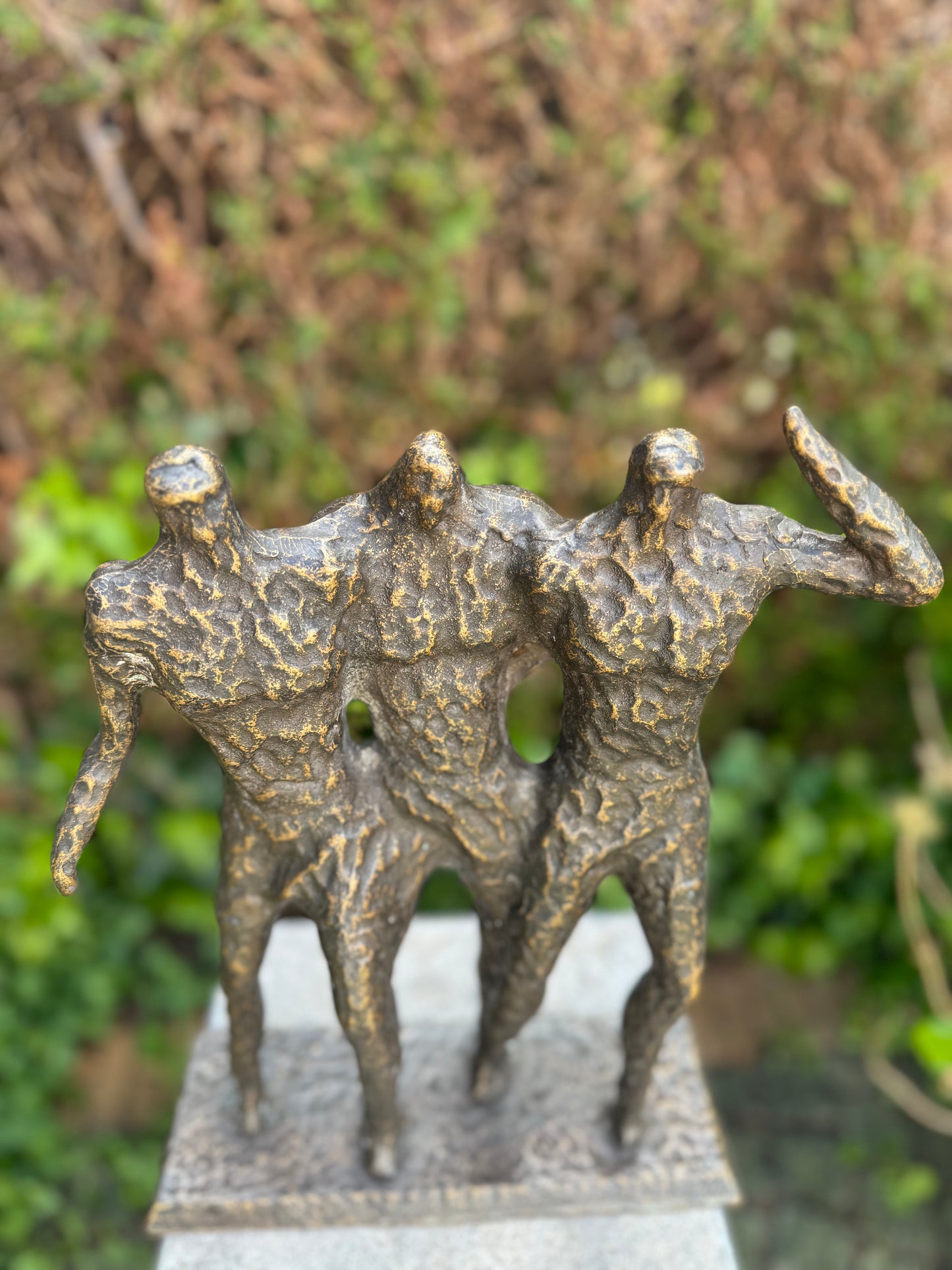 Together We Stand – Bronze Sculpture. 28x10x36cm - 5Kg