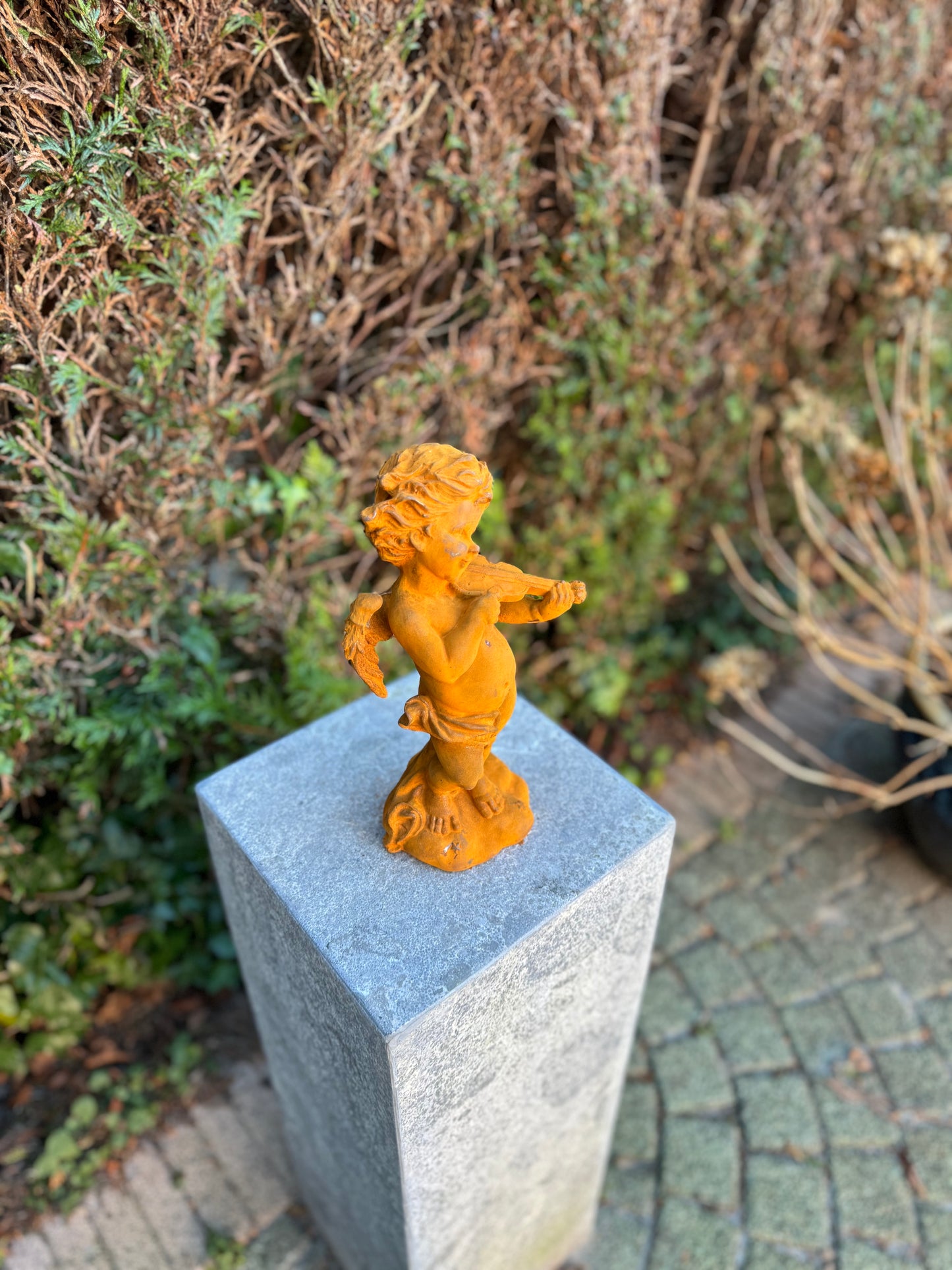 Angel Violinist – Iron Sculpture. 28x14x11cm - 2.5Kg