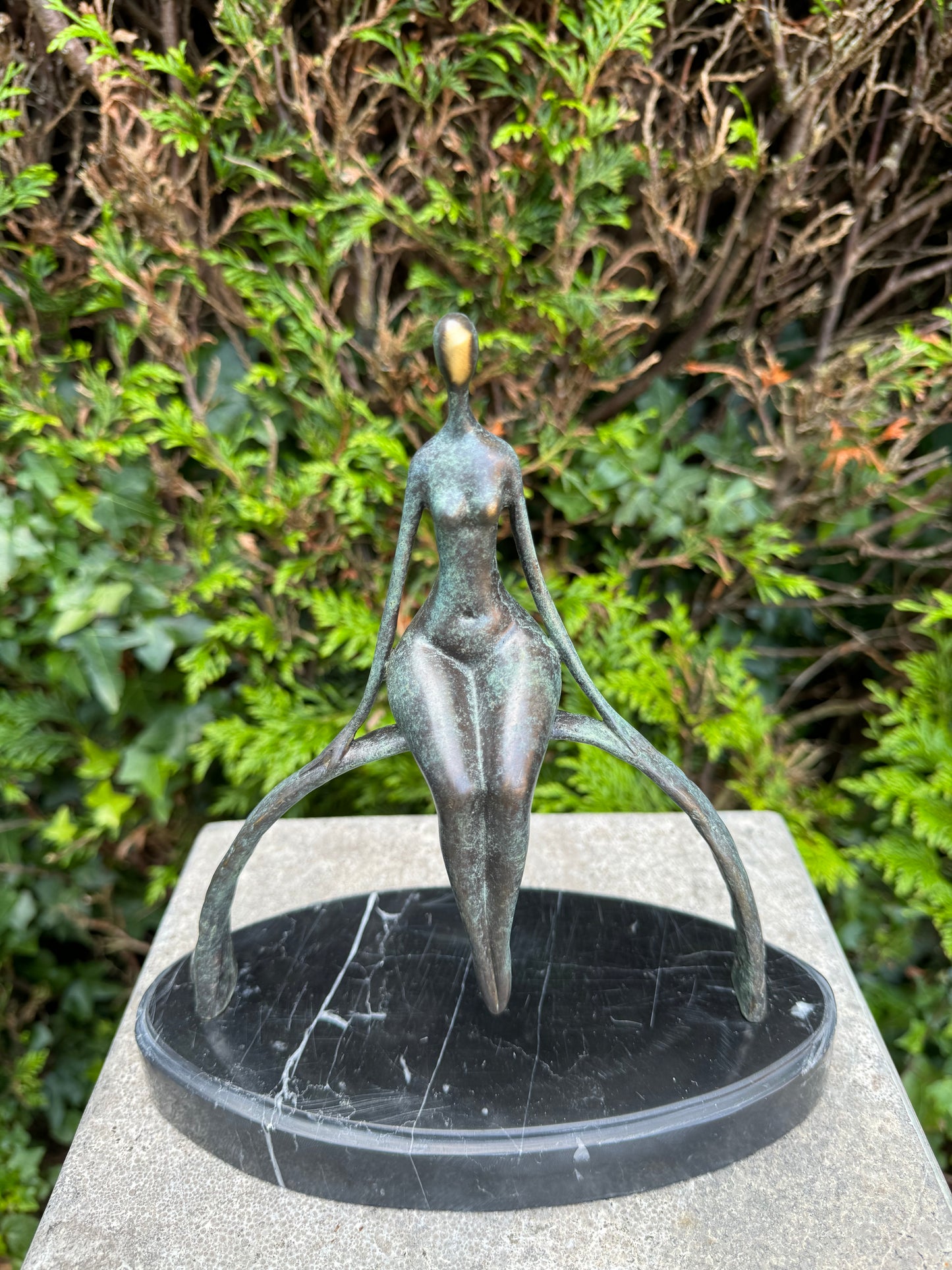 Sitting Grace – Bronze Sculpture. 23x21x10cm - 1.8Kg