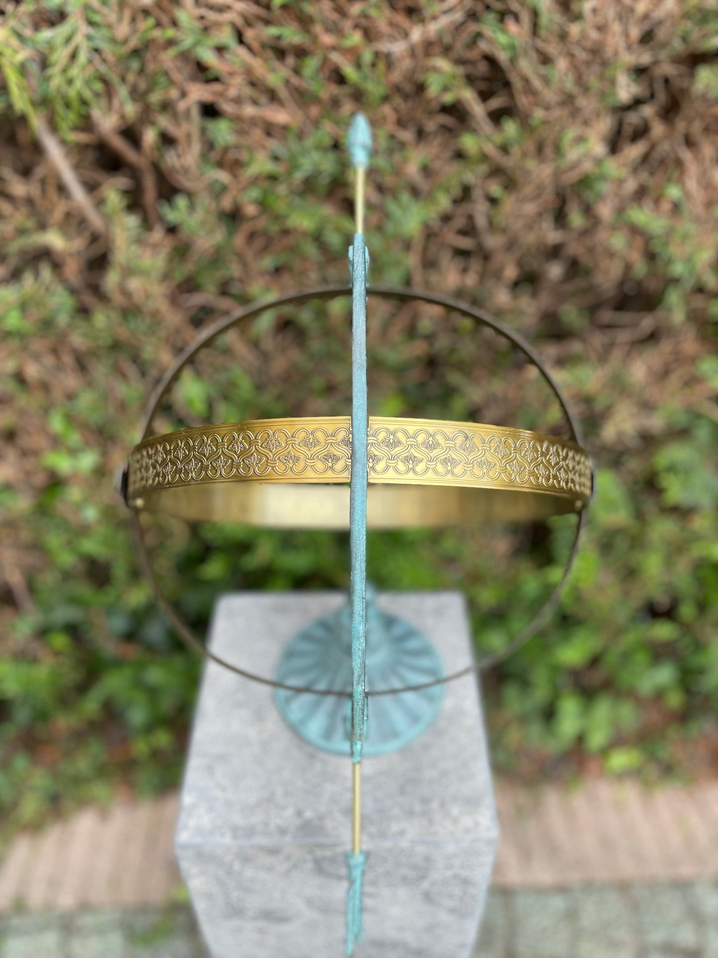 Celestial Ring – Bronze Sculpture. 45x33x42cm - 3.7Kg