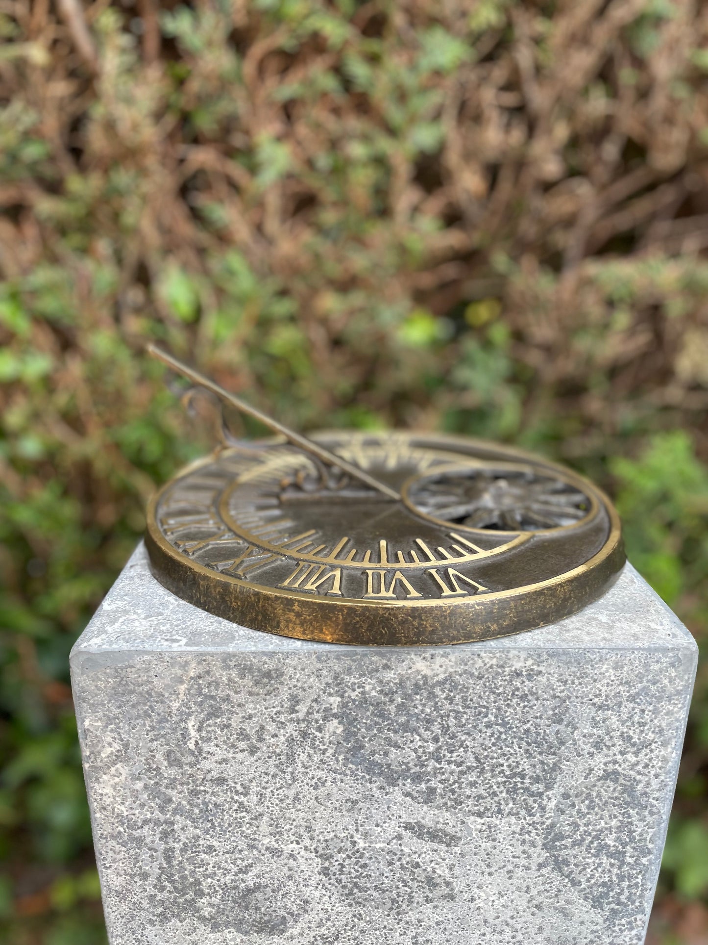 Solar Time – Bronze Sculpture. 26x26x10cm - 1.5Kg