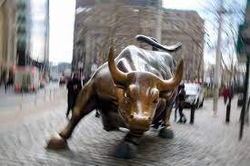 Powerful Momentum Bull – Bronze Sculpture. 42x20x24cm - 4Kg