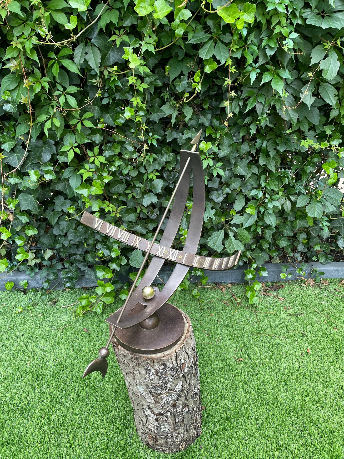 Lunar Sundial – Bronze Sculpture. 40x40x49cm