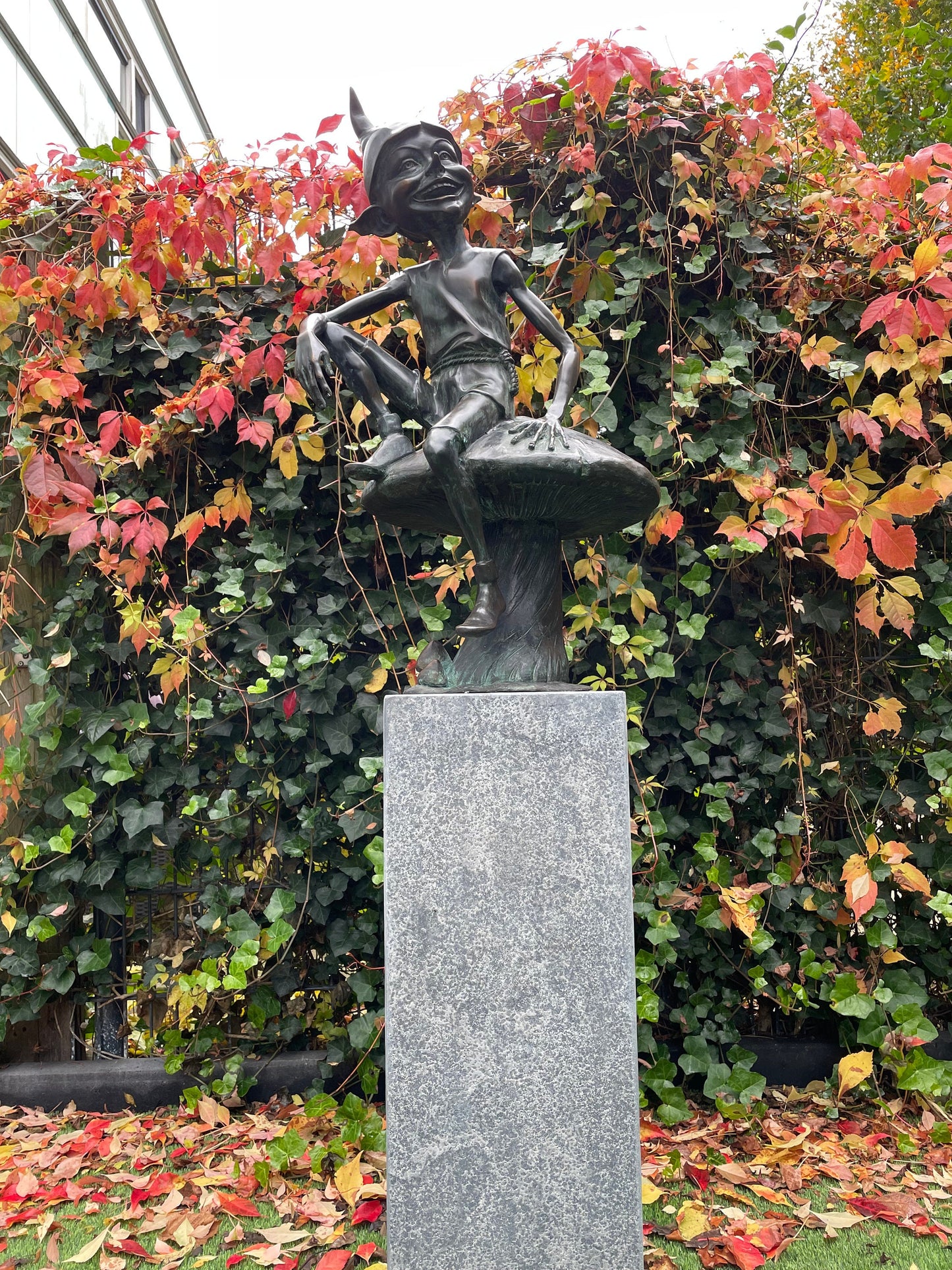 Forest Elf – Bronze Sculpture. 43x35x77cm - 10Kg