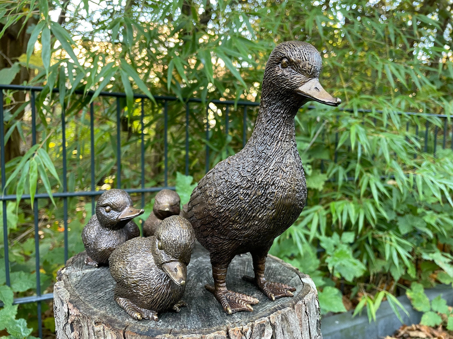 Duck Family – Bronze Sculpture. 16x8x19cm