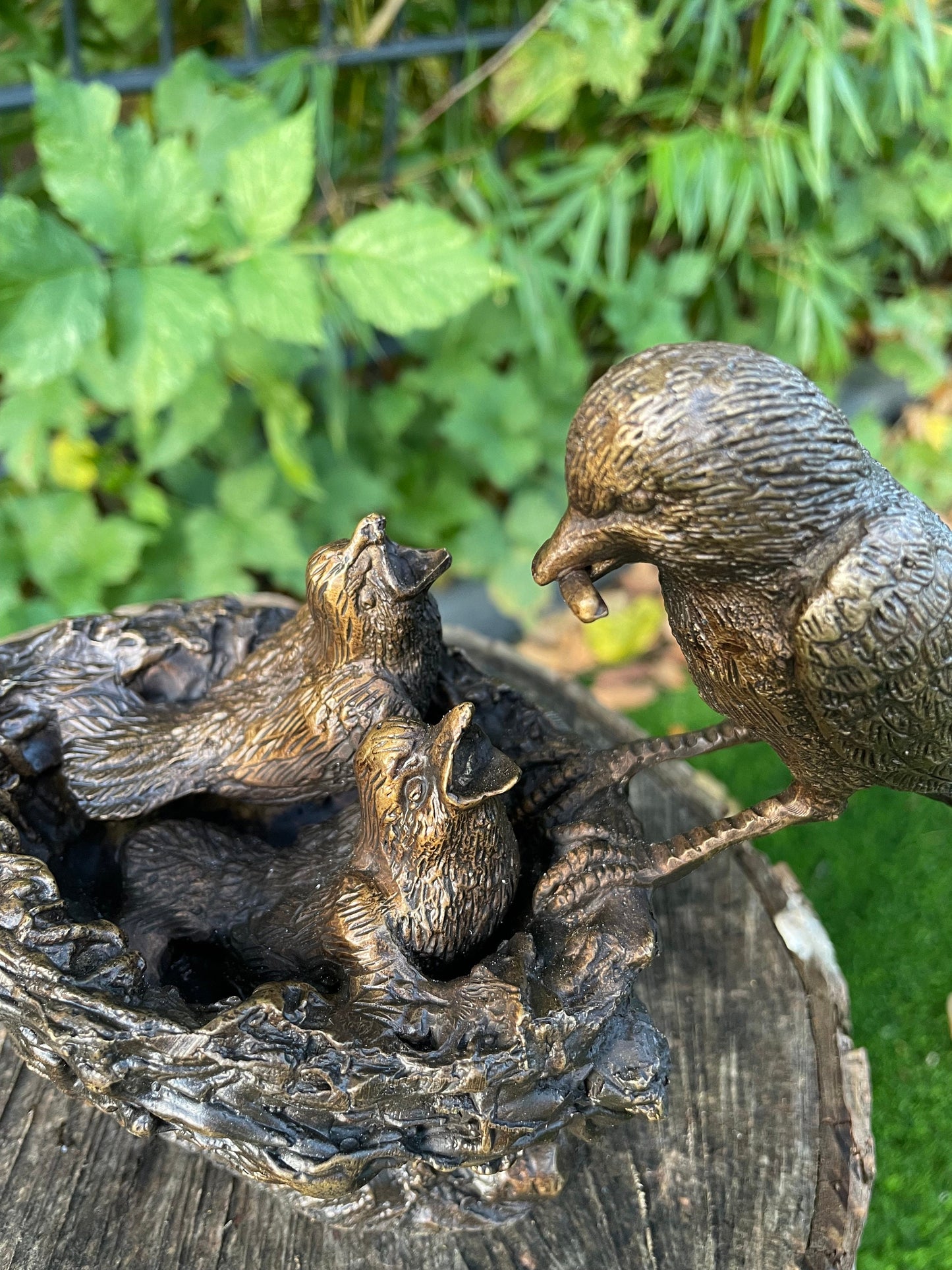 Feeding Time – Bronze Sculpture. 20x9x14cm