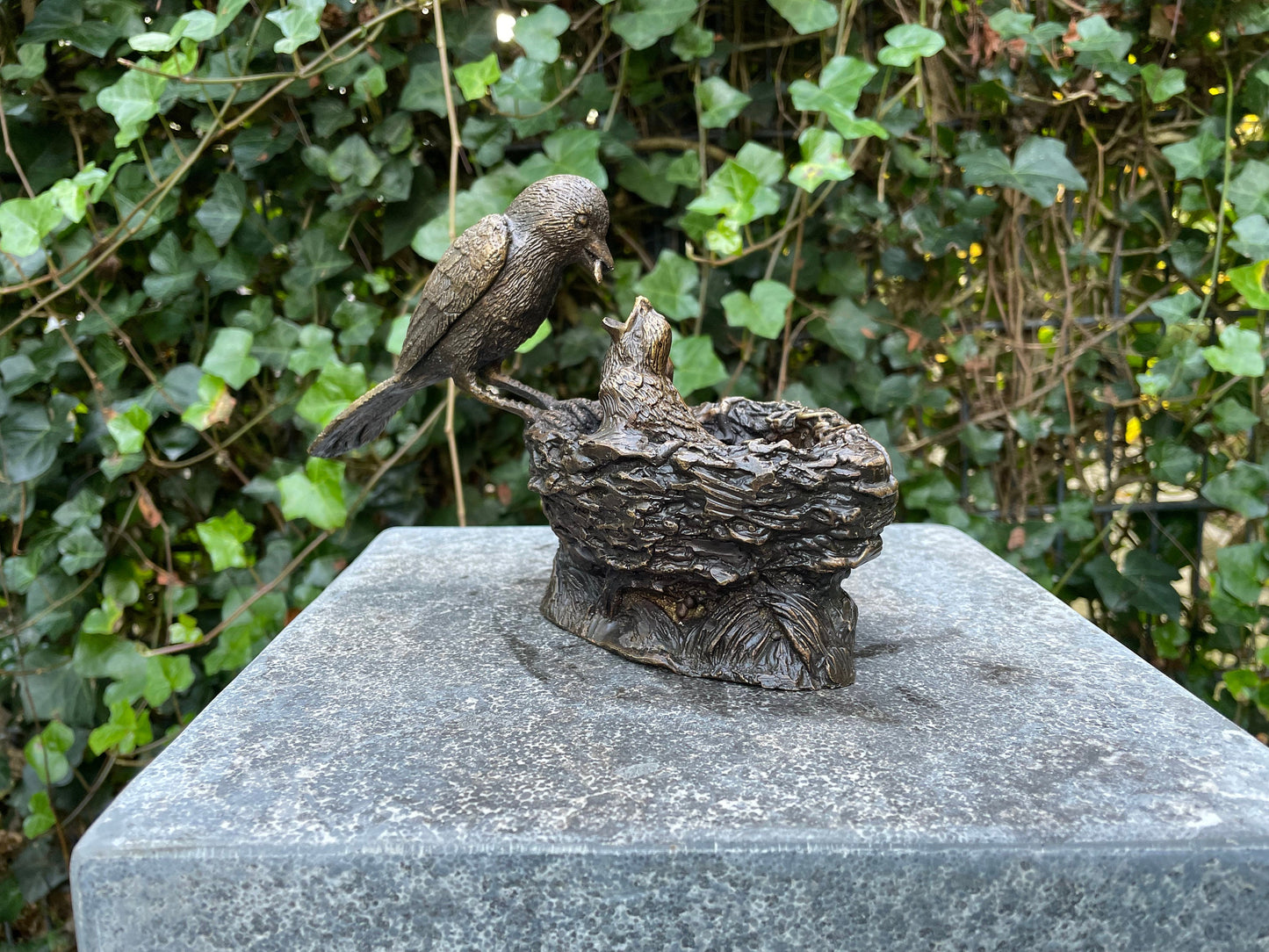 Feeding Time – Bronze Sculpture. 20x9x14cm