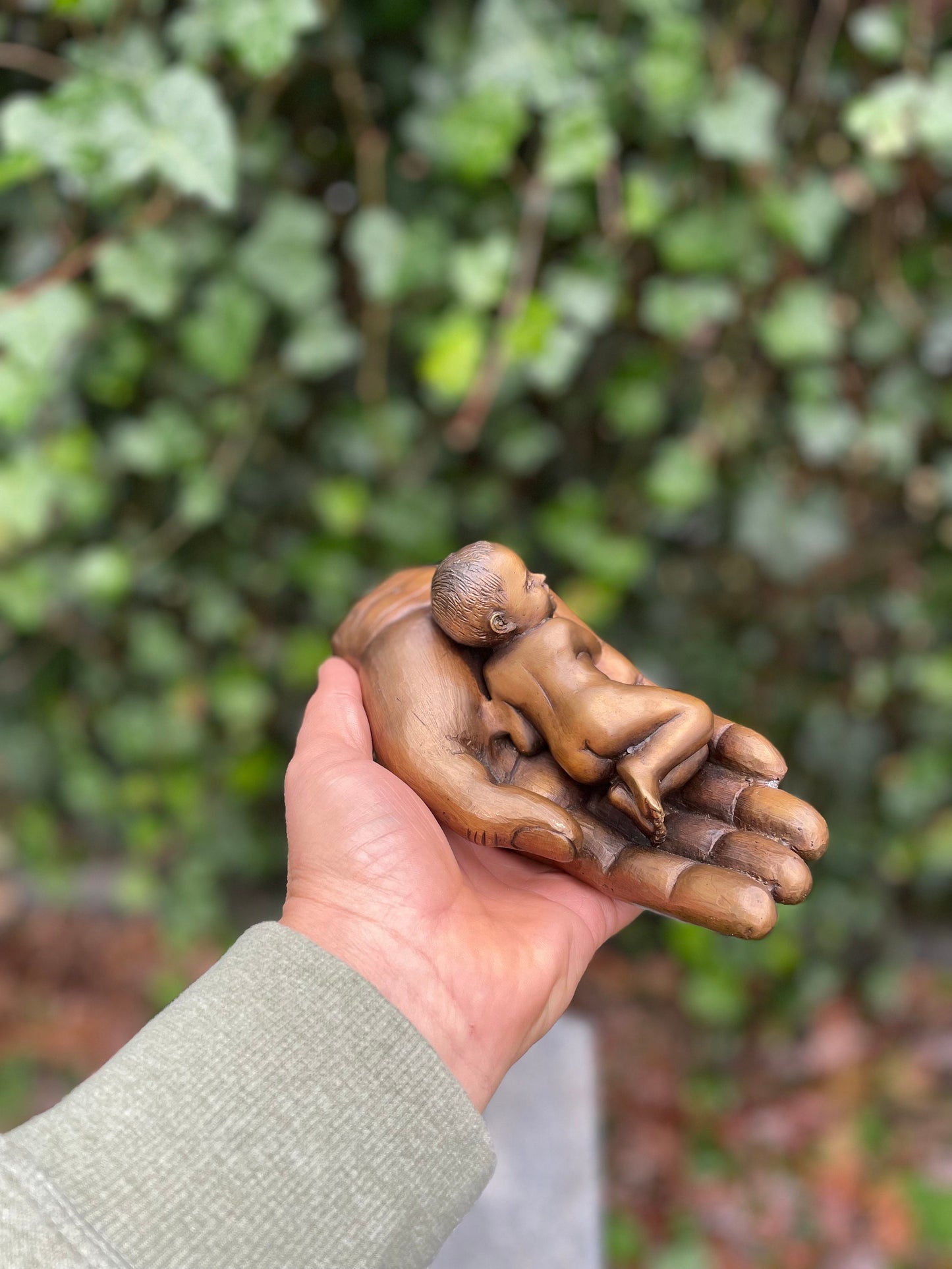 Safe in Your Hands – Bronze Sculpture. 9x18x11cm - 1.3Kg