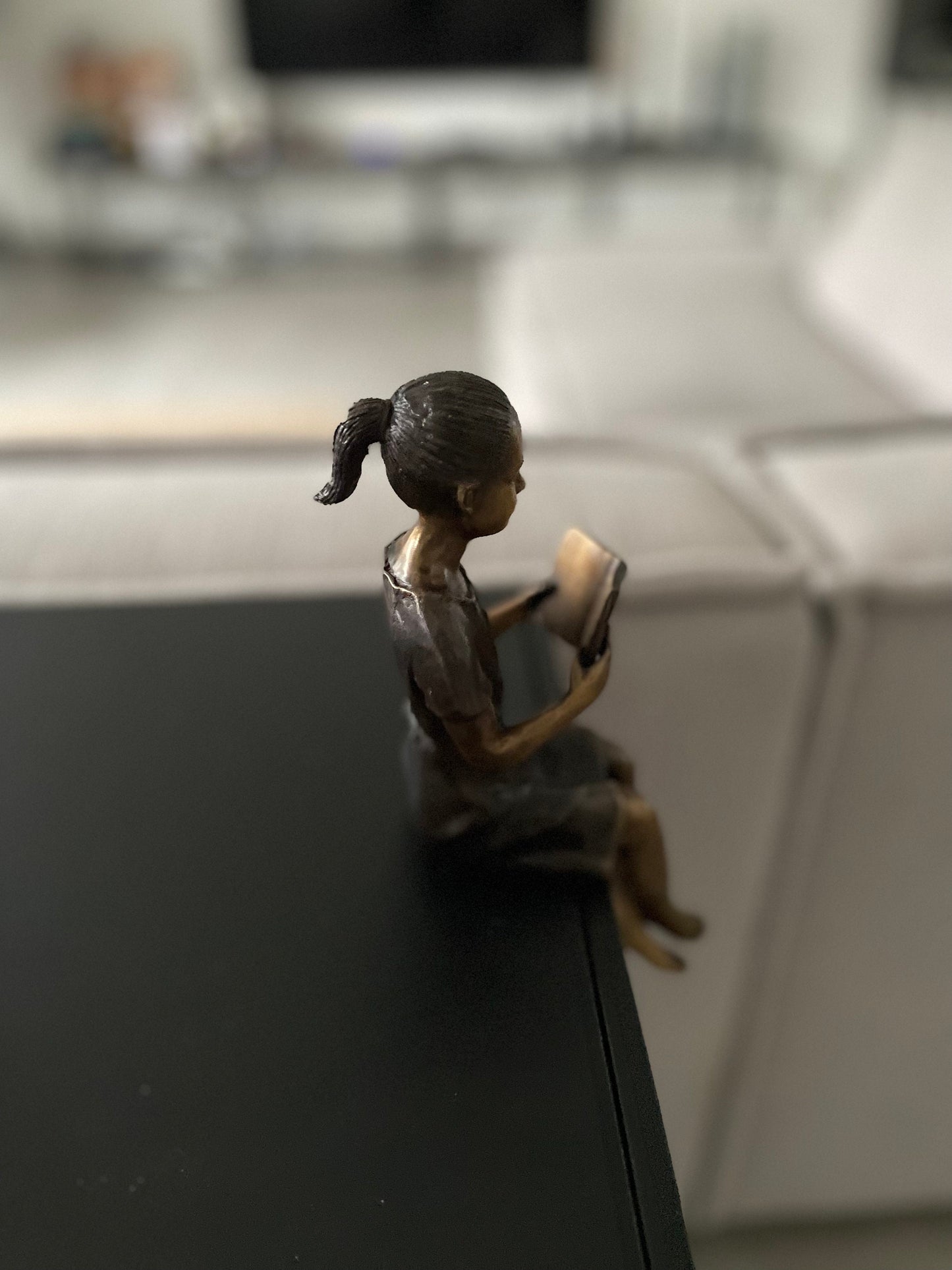 Reading in Silence – Bronze Sculpture. 7x11x22cm - 0.8Kg