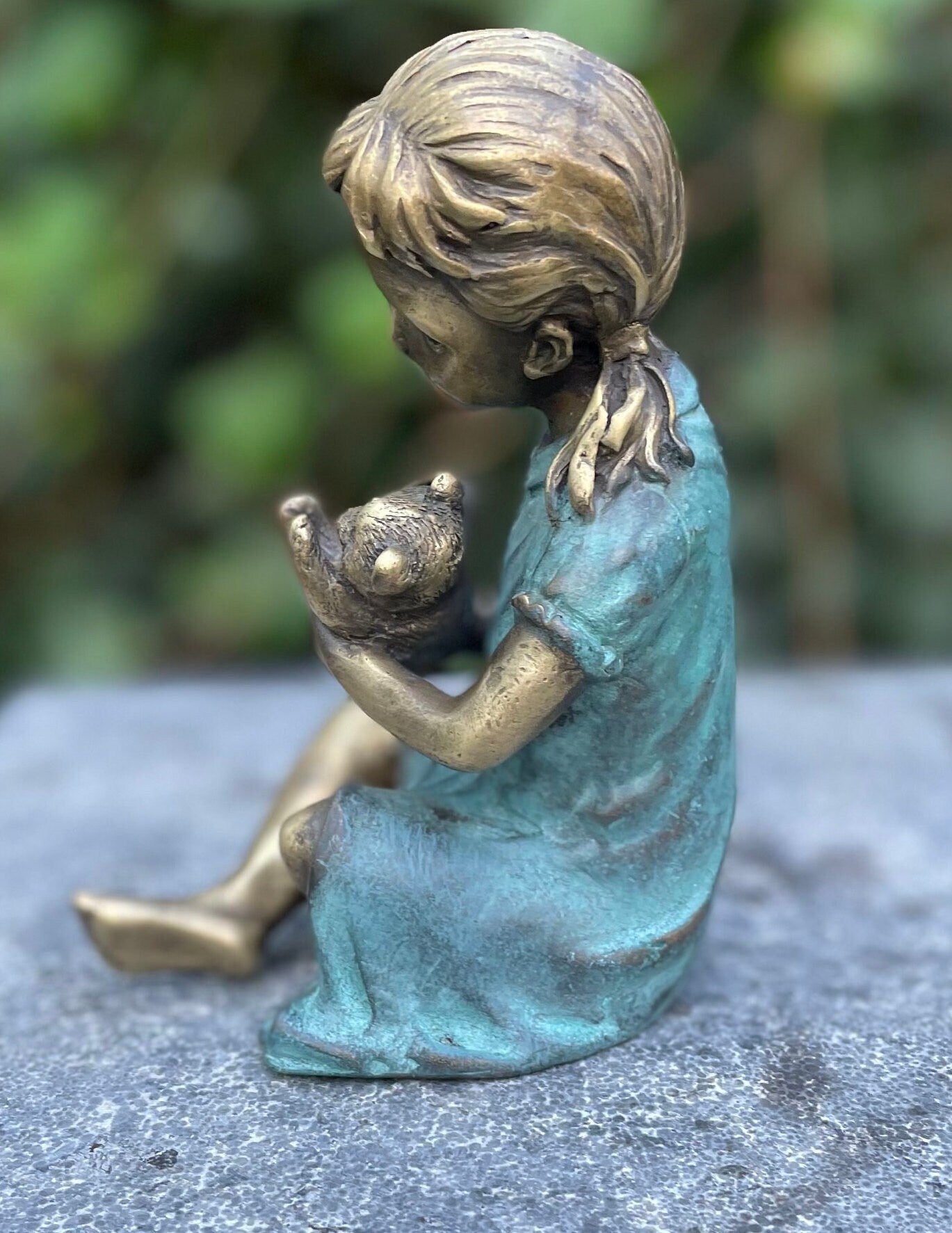 Teddy Hug – Bronze Sculpture. 10x9x14cm