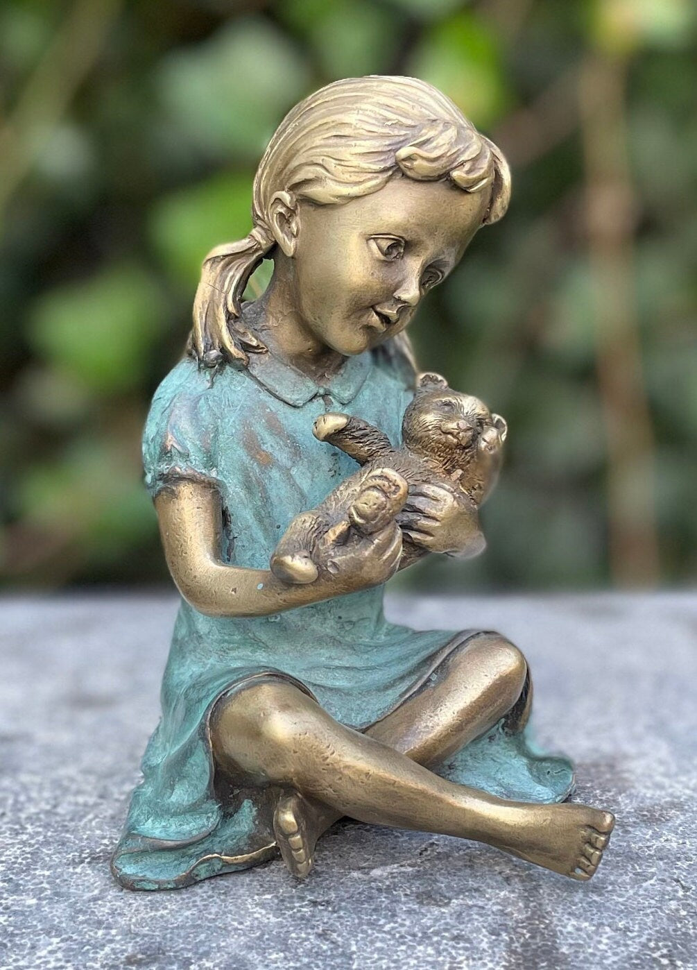 Teddy Hug – Bronze Sculpture. 10x9x14cm