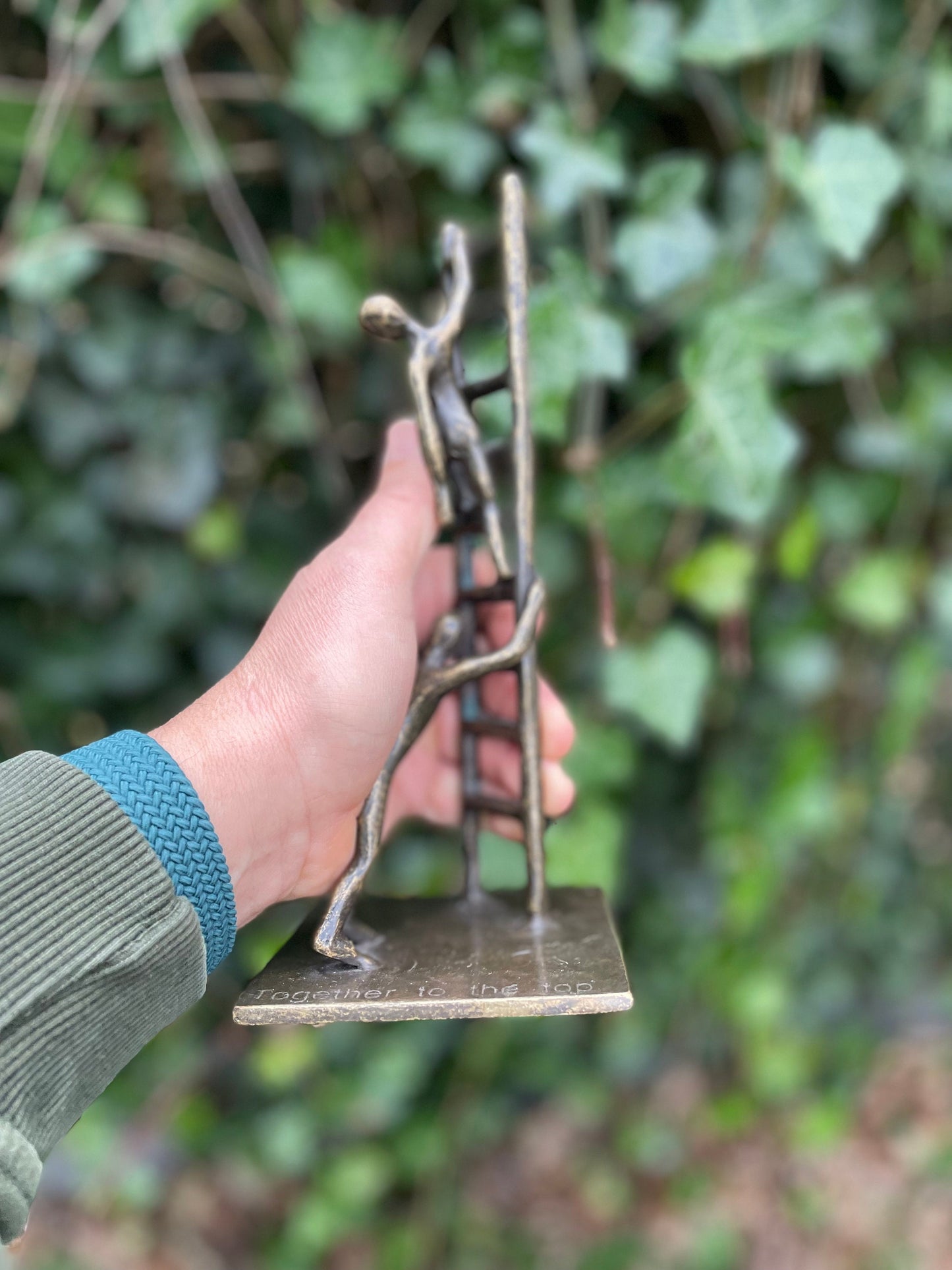 Climbing Together – Bronze Sculpture. 10x10x22cm - 0.8Kg