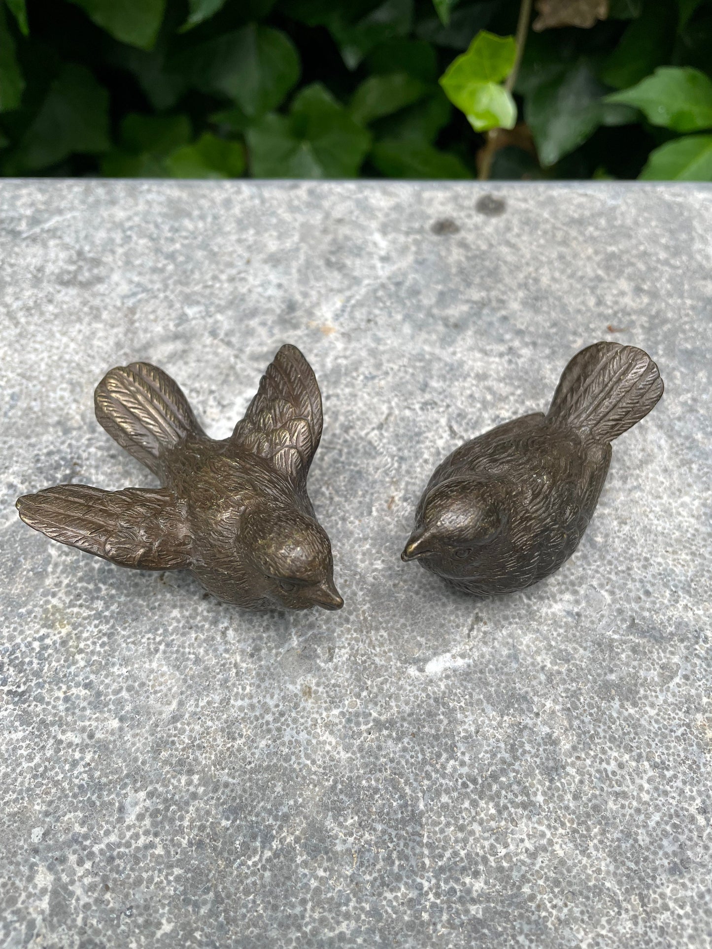 Duo Birds – Bronze Sculpture. 7x6x3cm - 0.3Kg