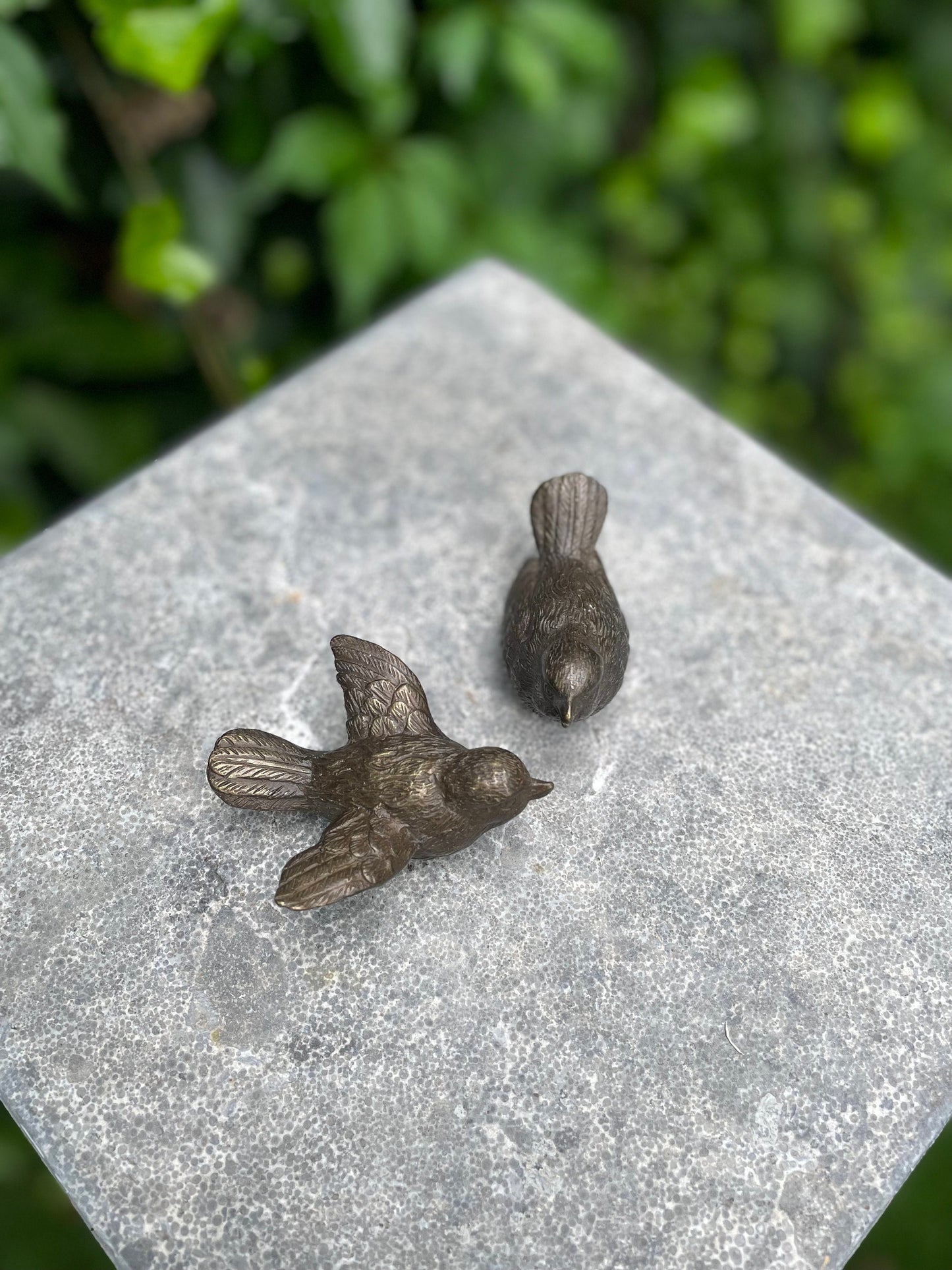 Duo Birds – Bronze Sculpture. 7x6x3cm - 0.3Kg