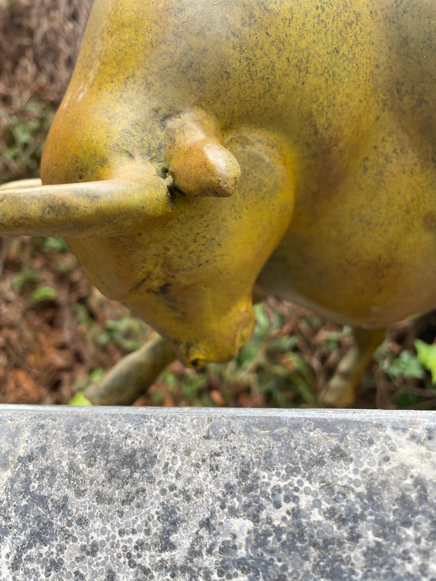 Golden Bull Pose – Bronze Sculpture. 38x20x27cm - 6Kg