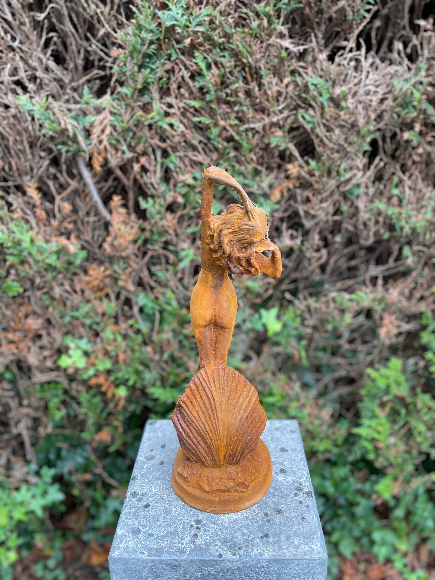 Seashell Lady – Iron Sculpture. 44x14x14cm - 4.3Kg