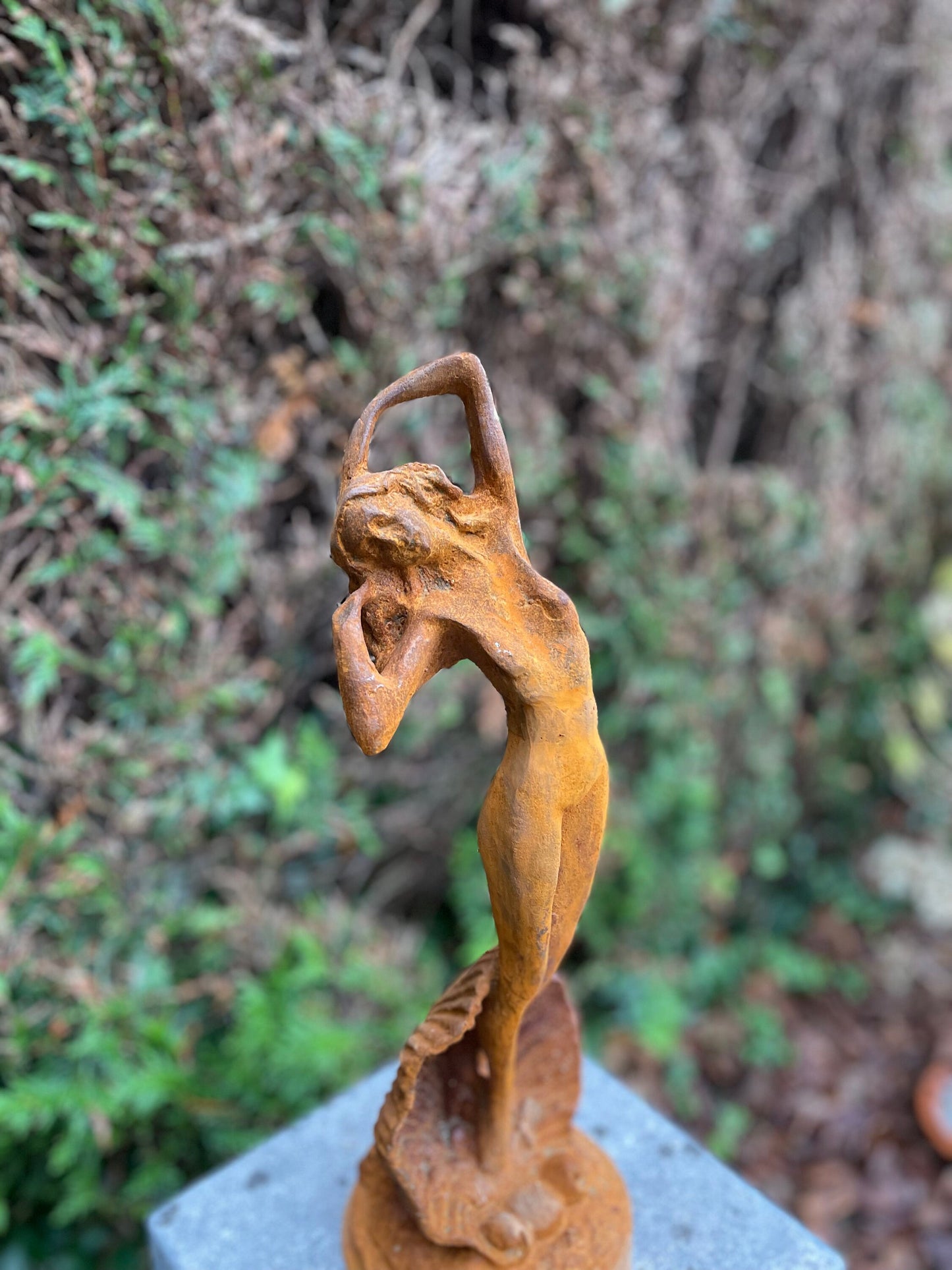 Seashell Lady – Iron Sculpture. 44x14x14cm - 4.3Kg