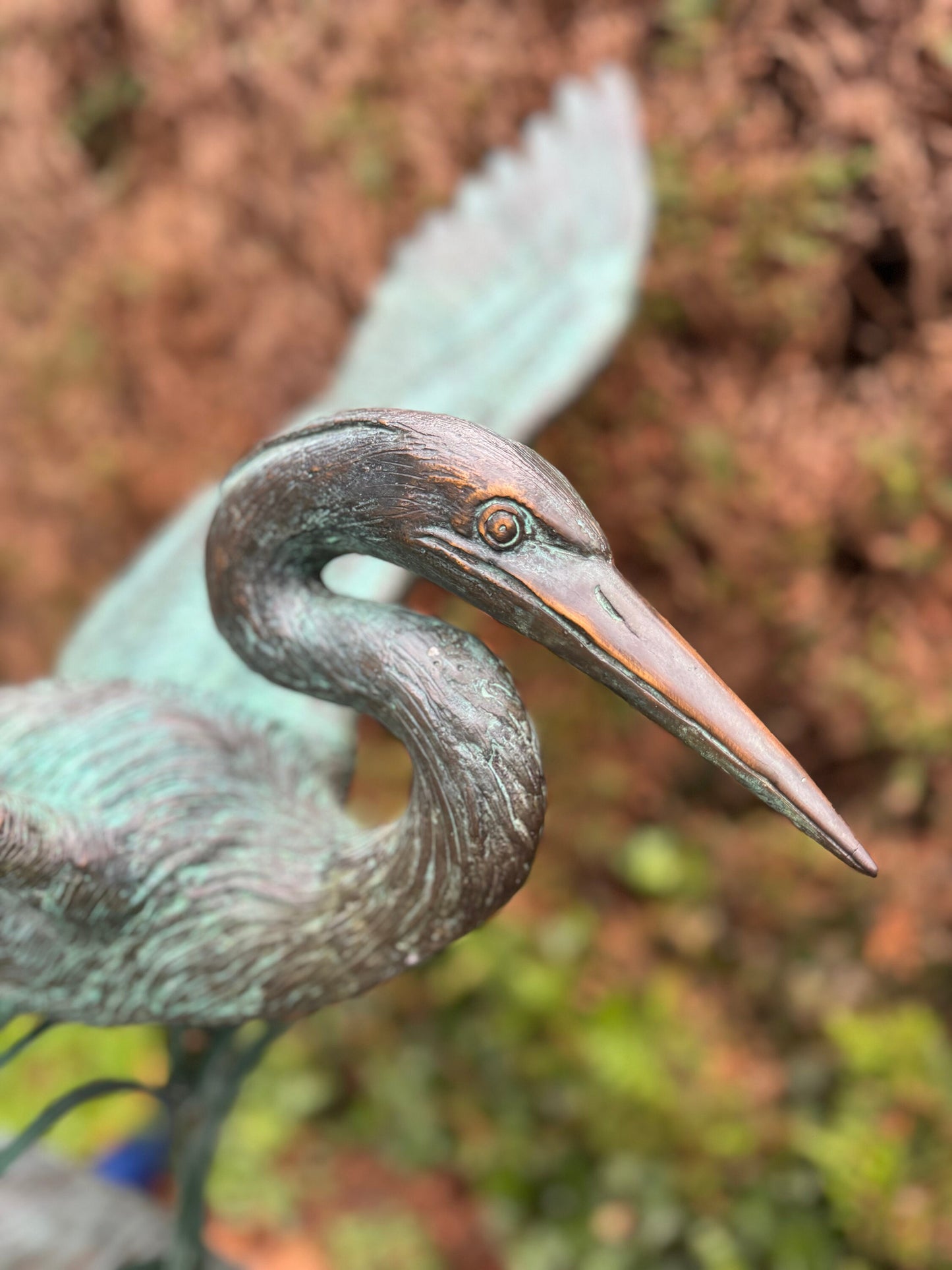 Graceful Heron – Bronze Sculpture. 105x75x83cm - 18Kg