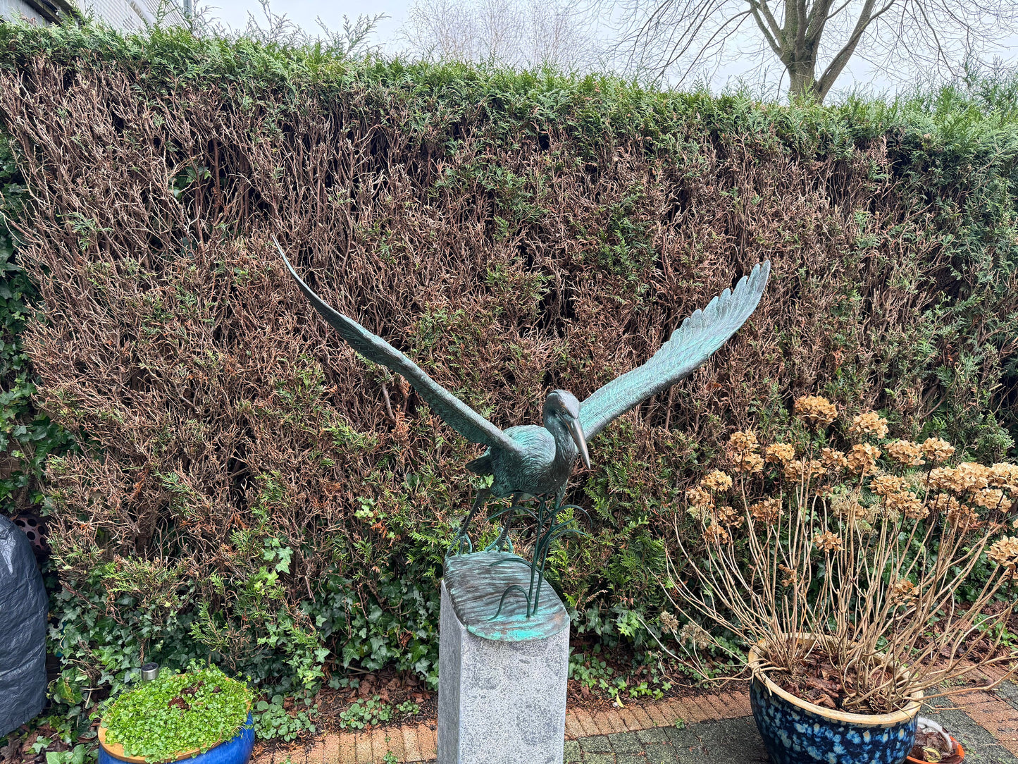 Graceful Heron – Bronze Sculpture. 105x75x83cm - 18Kg