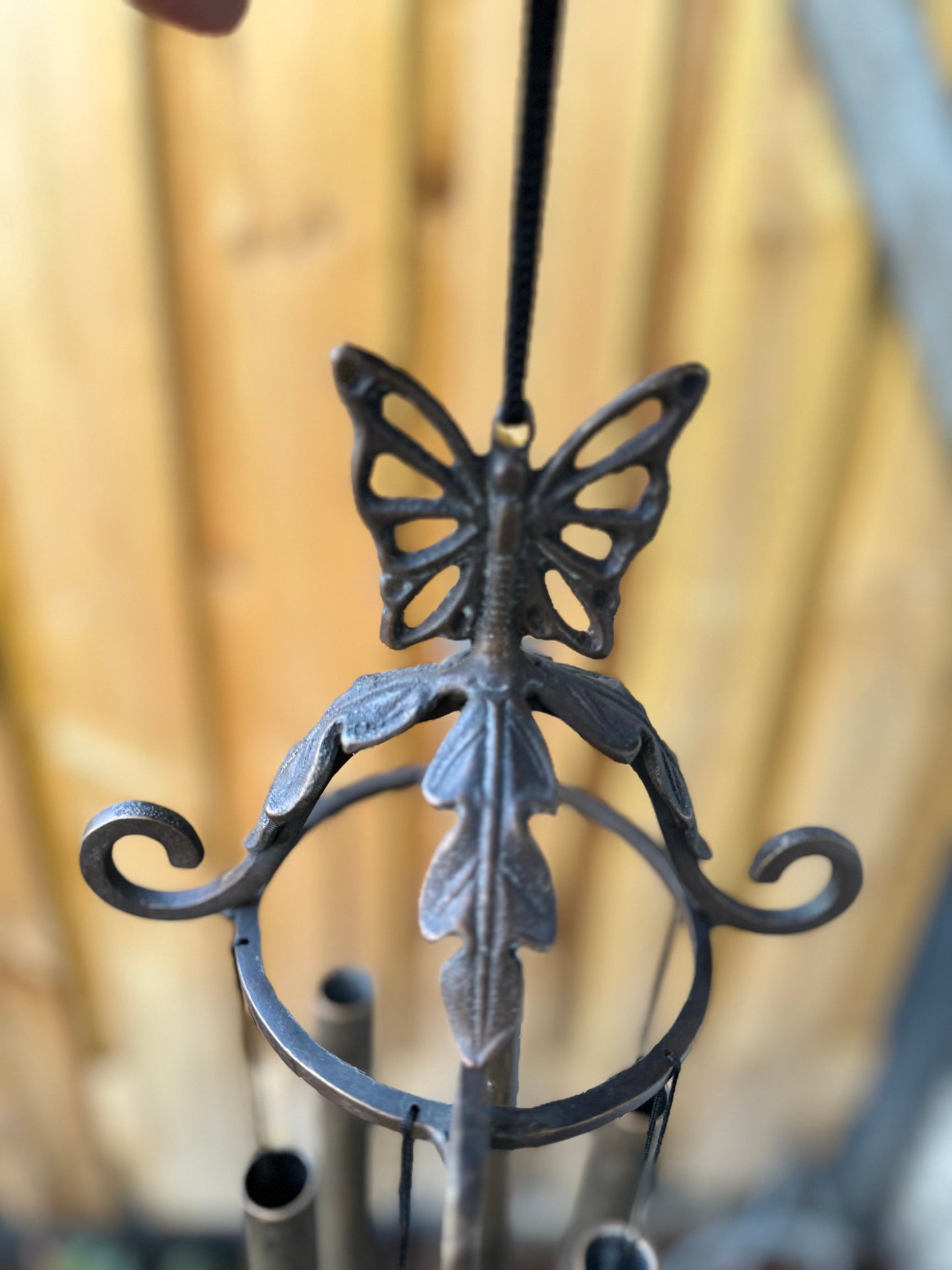 Butterfly Harmony – Bronze Sculpture. 17x17x60cm - 0.8Kg