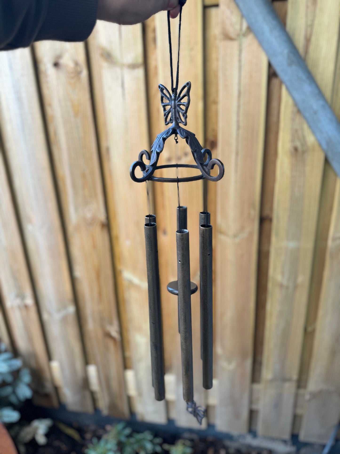 Butterfly Harmony – Bronze Sculpture. 17x17x60cm - 0.8Kg