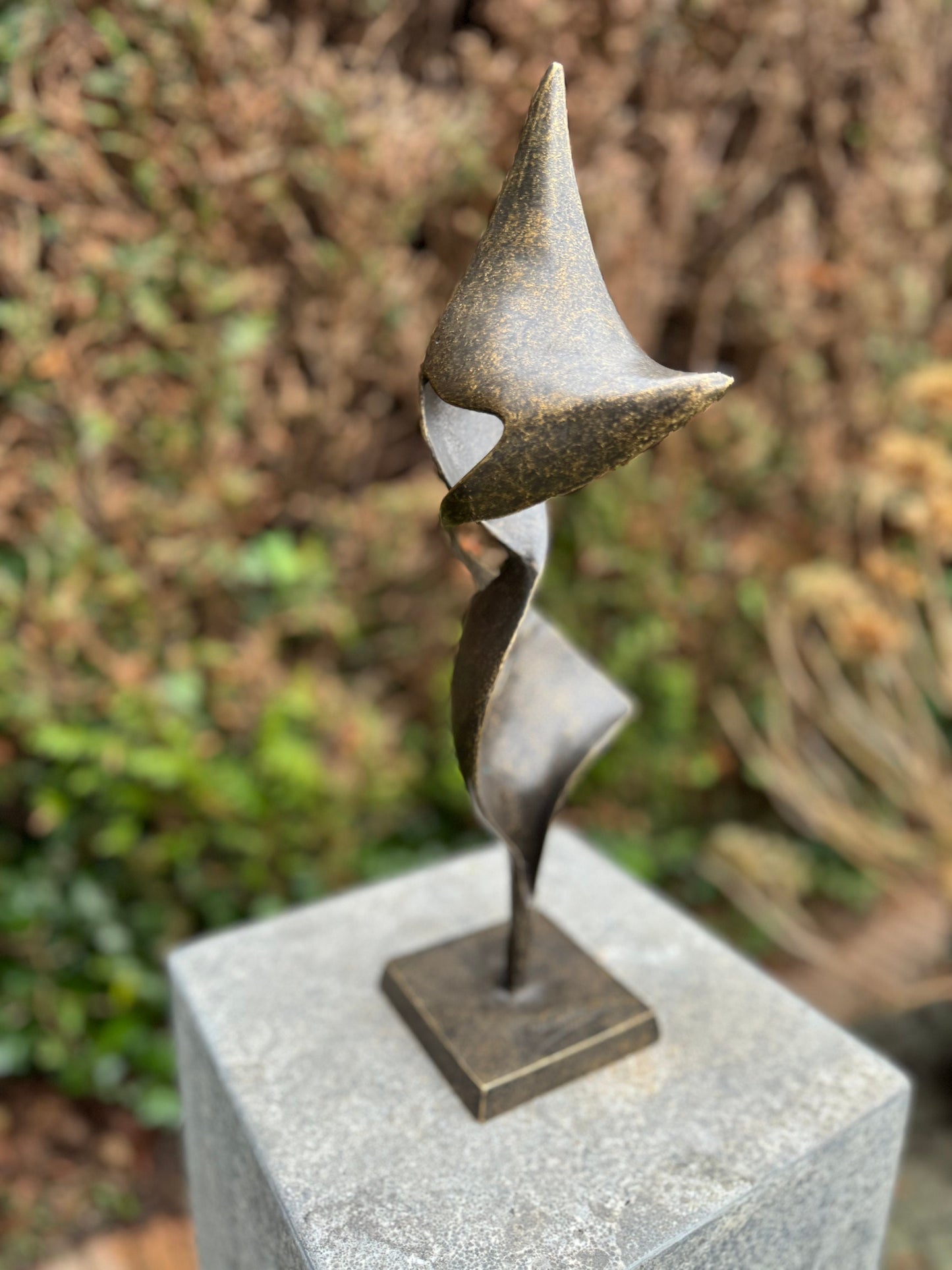 Flame of Unity – Bronze Sculpture. 13x9x38cm - 1.5Kg