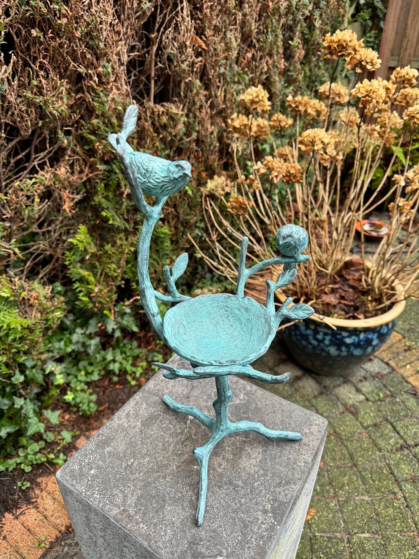 Bird Nest – Bronze Sculpture. 18x18x40cm - 2.4Kg
