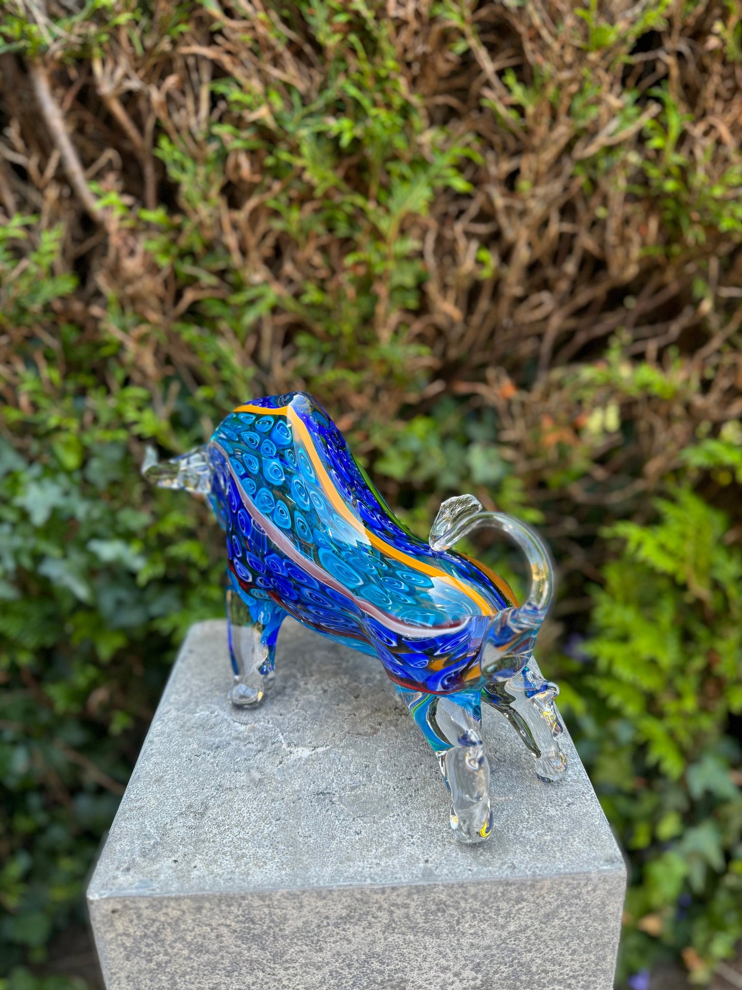 Blue Energy Bull – Glass Sculpture. 20x10x31cm - 3.54Kg