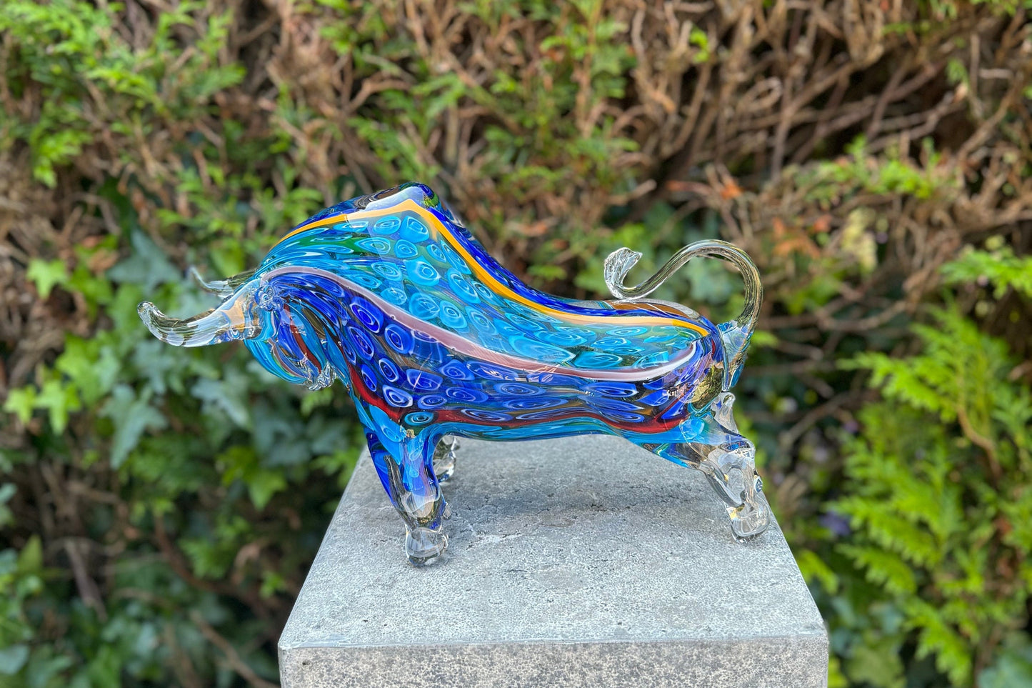 Blue Energy Bull – Glass Sculpture. 20x10x31cm - 3.54Kg