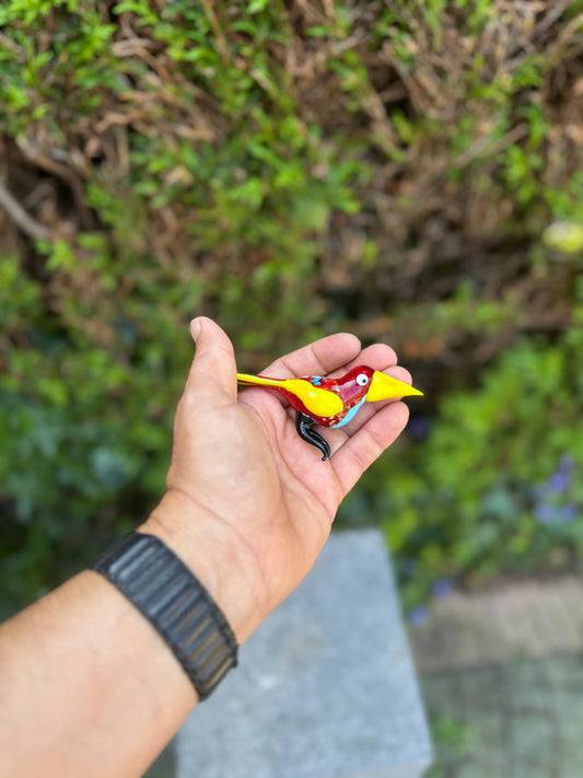 Tropical Bird – Glass Sculpture. 6x3x11cm - 0.1Kg