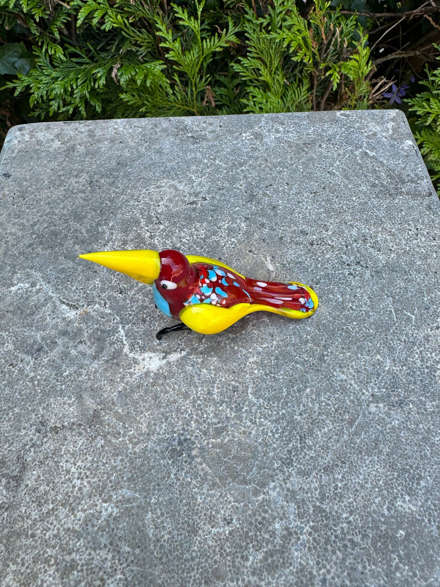 Tropical Bird – Glass Sculpture. 6x3x11cm - 0.1Kg