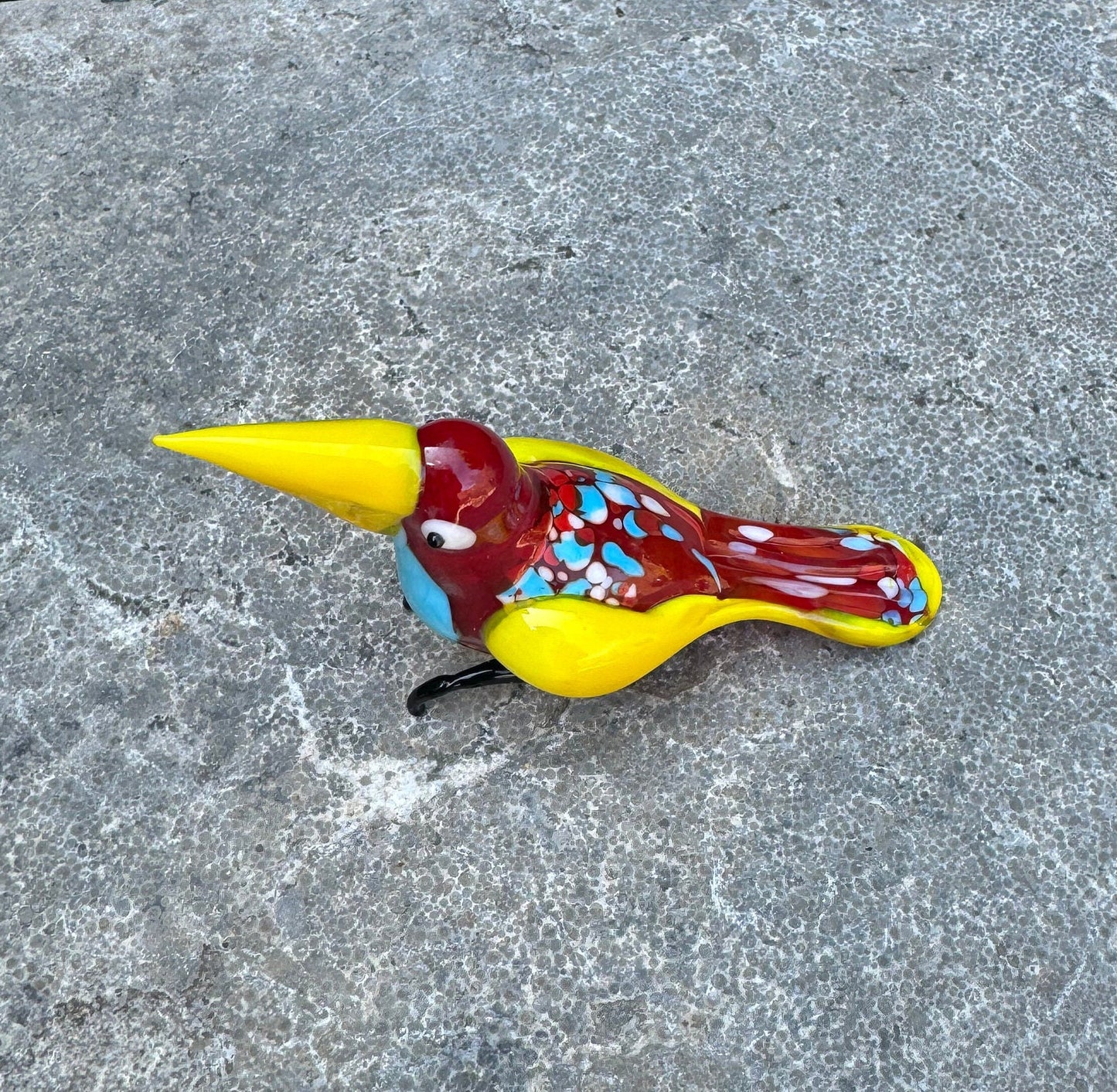 Tropical Bird – Glass Sculpture. 6x3x11cm - 0.1Kg