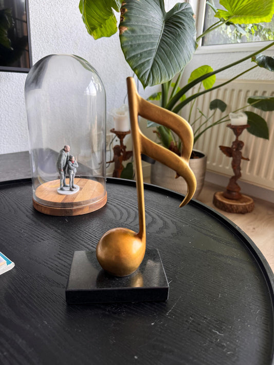 Musical Note – Bronze Sculpture. 14x7x23cm