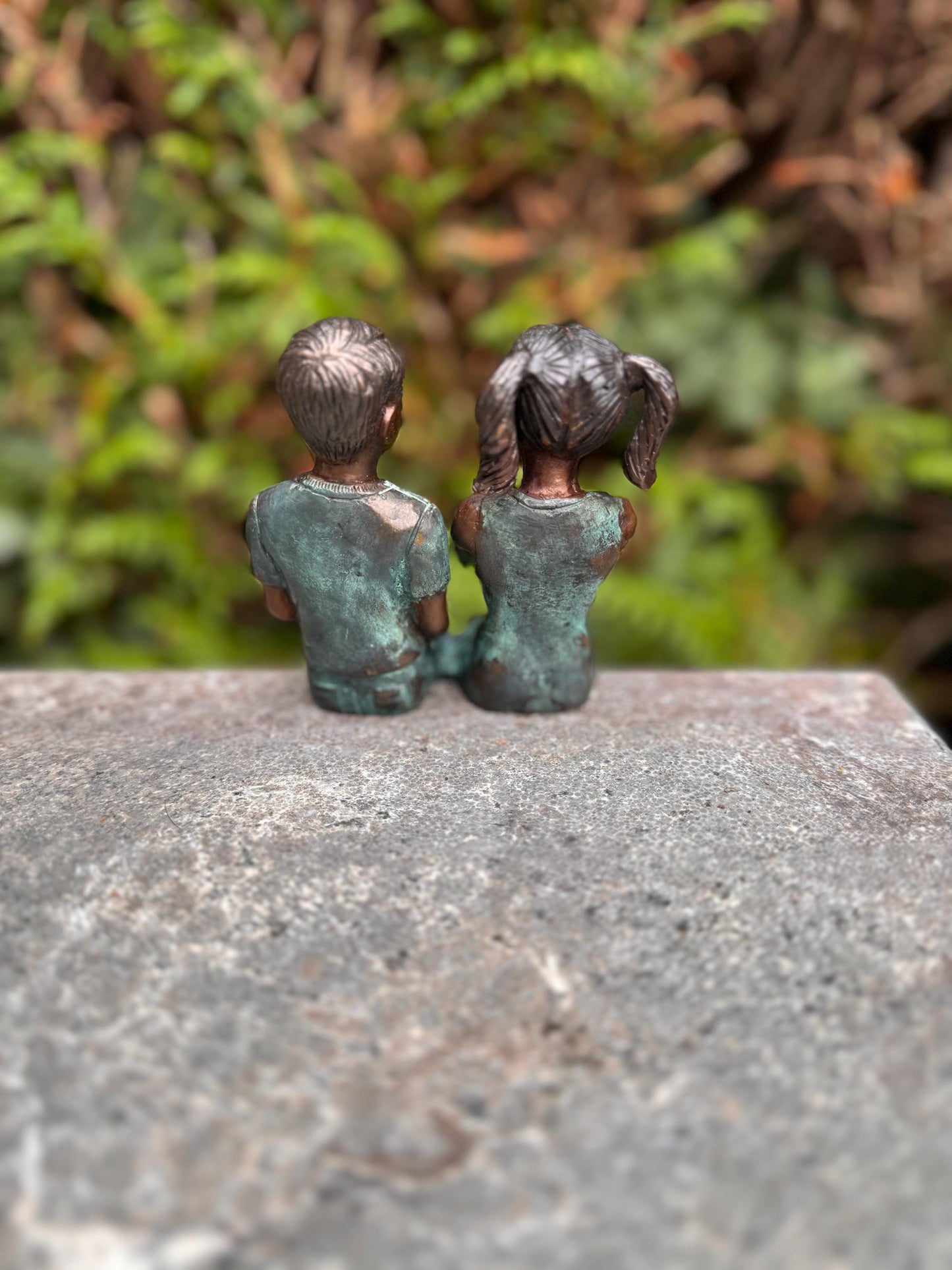 Children with Bird – Bronze Sculpture. 9x7x14cm