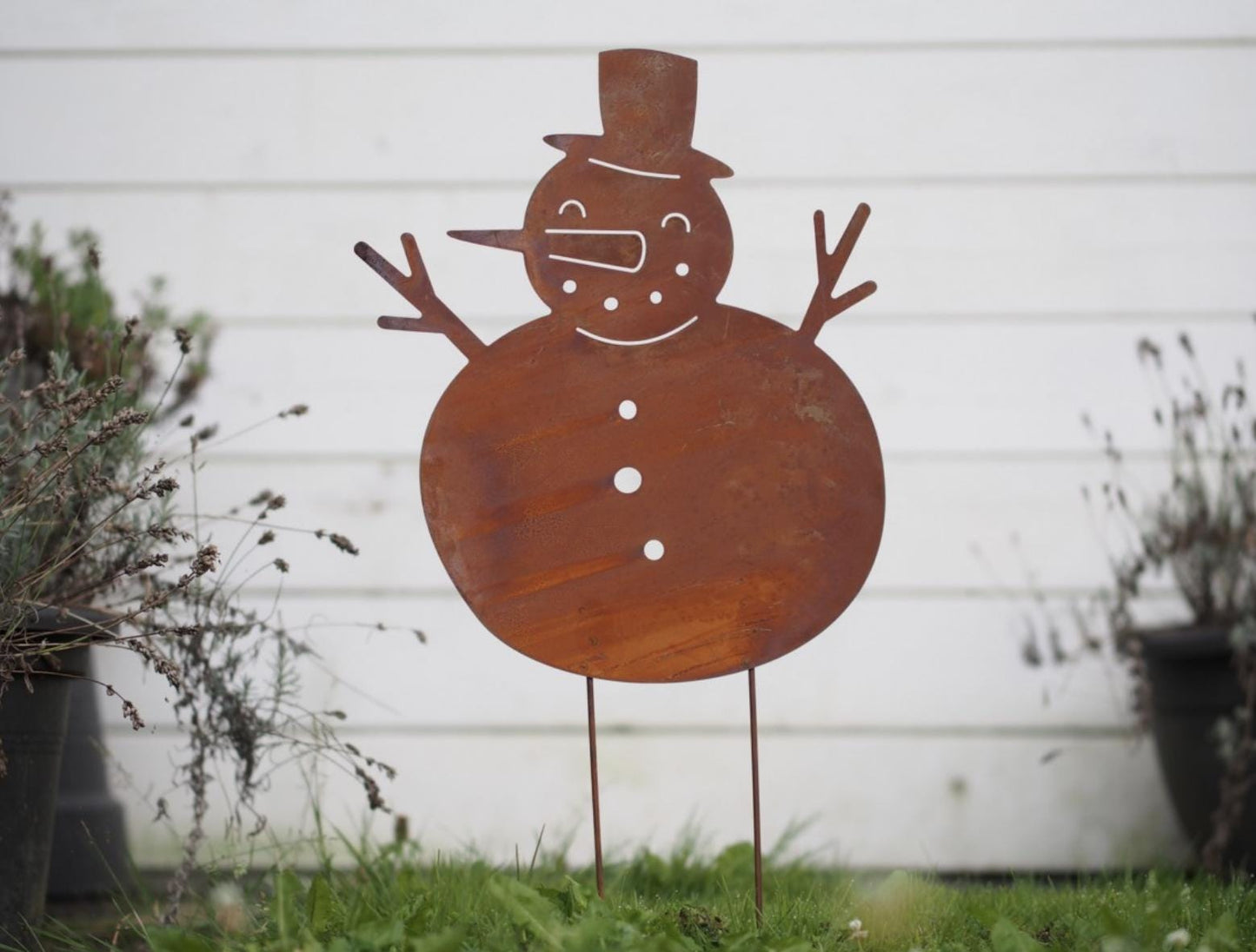 Rustic Snowman – Iron Sculpture. 33x1x67cm