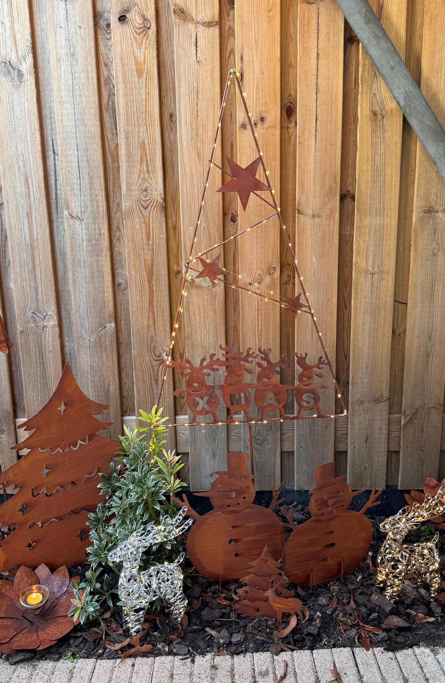 Xmas Reindeer Tree – Iron Sculpture. 58x1x160cm