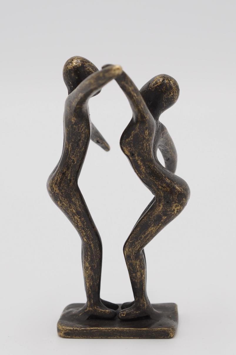 Silent Dance – Bronze Sculpture. 5x3x10cm - 0.5Kg