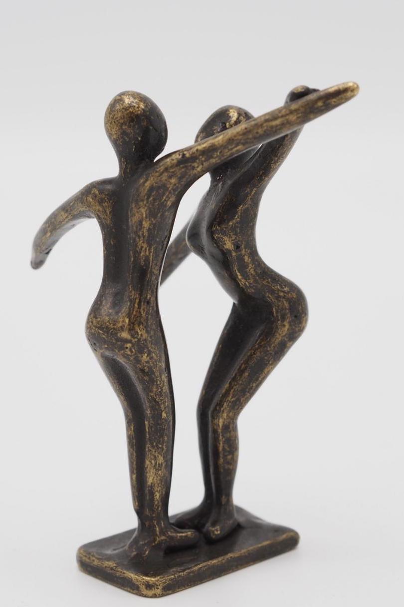 Silent Dance – Bronze Sculpture. 5x3x10cm - 0.5Kg