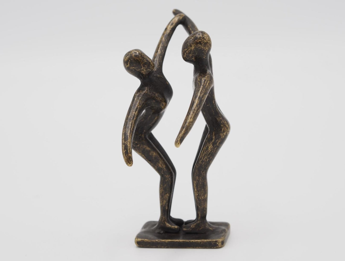 Silent Dance – Bronze Sculpture. 5x3x10cm - 0.5Kg