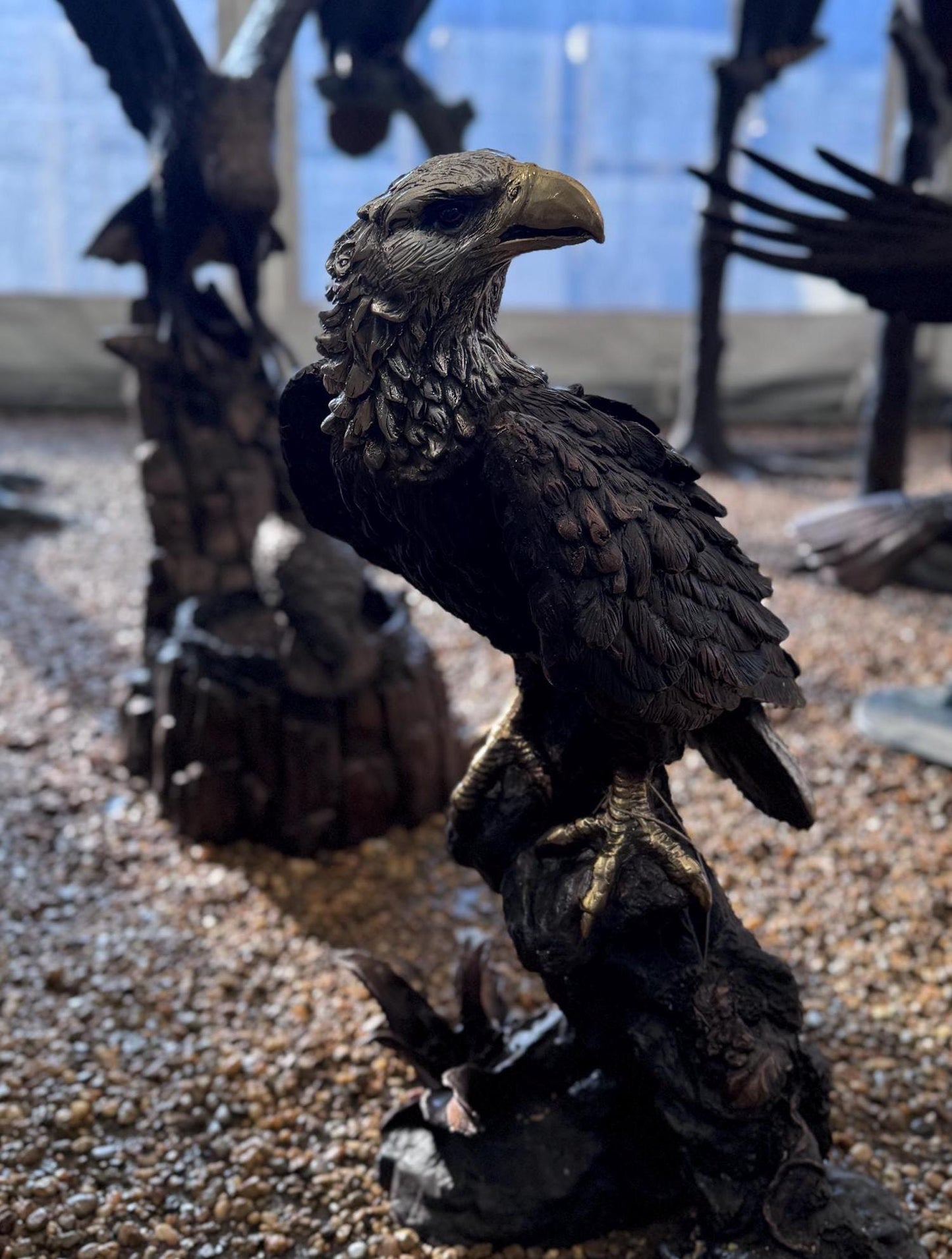 Regal Eagle – Bronze Sculpture. 44x31x81cm - 10Kg