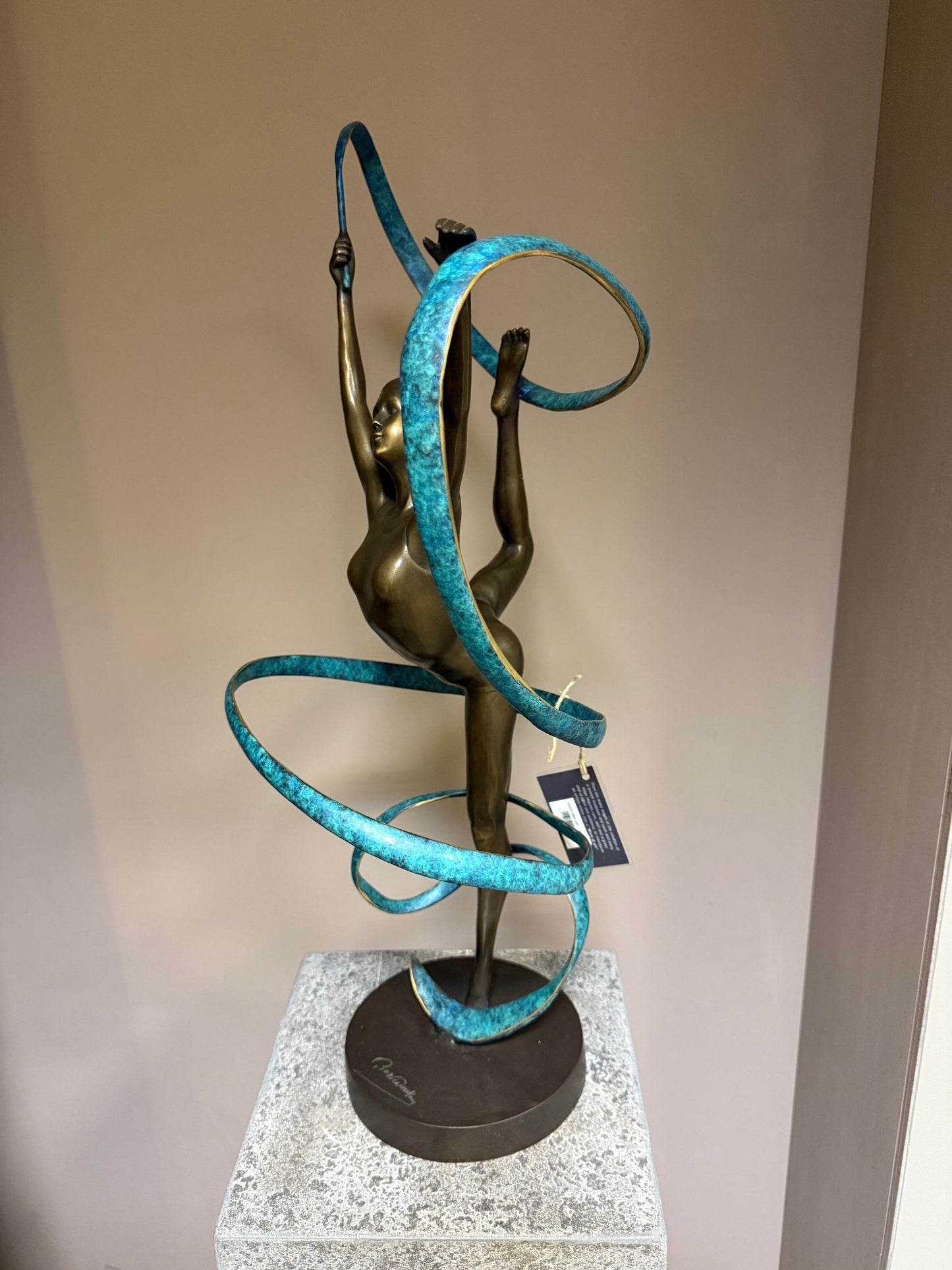 Ribbon Dancer – Bronze Sculpture. 45x25x70cm